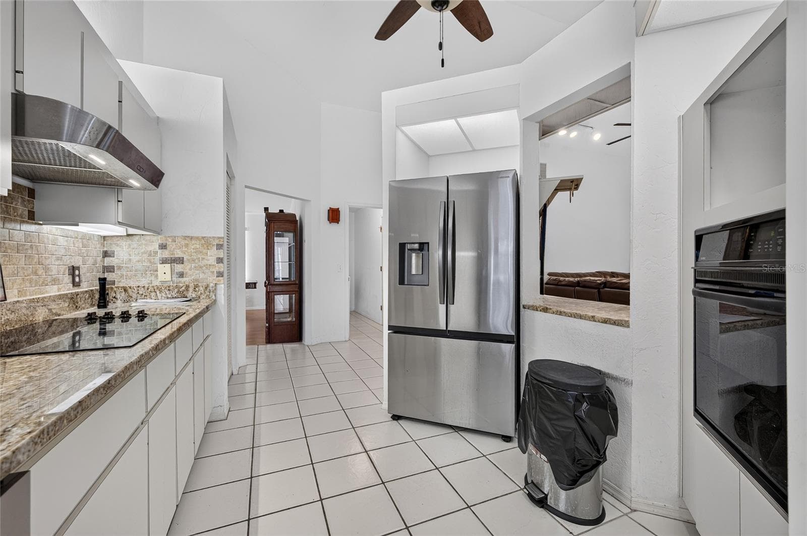 Single Family Residence at 105 JACARANDA BLVD, VENICE, photo 28 of 96