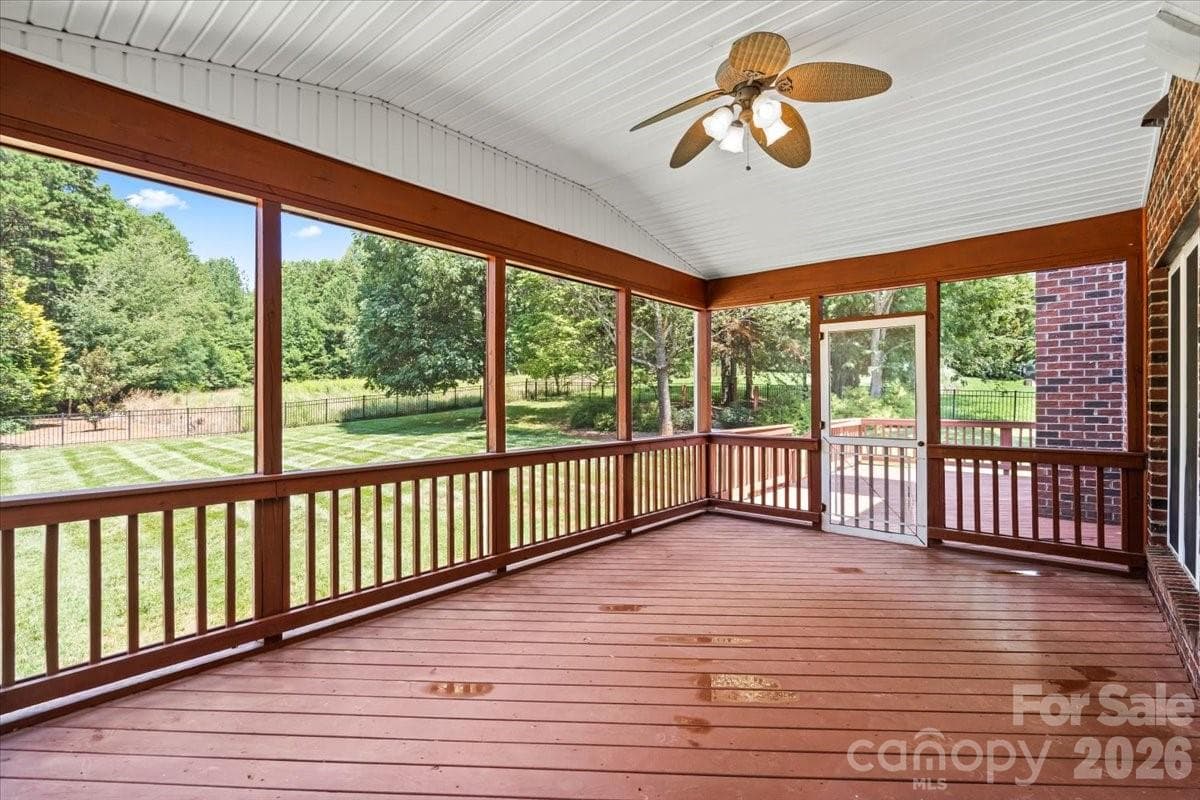 Large screened porch that overlooks the pool and the back expansive backyard - 109 Pauls Lane, Mooresville