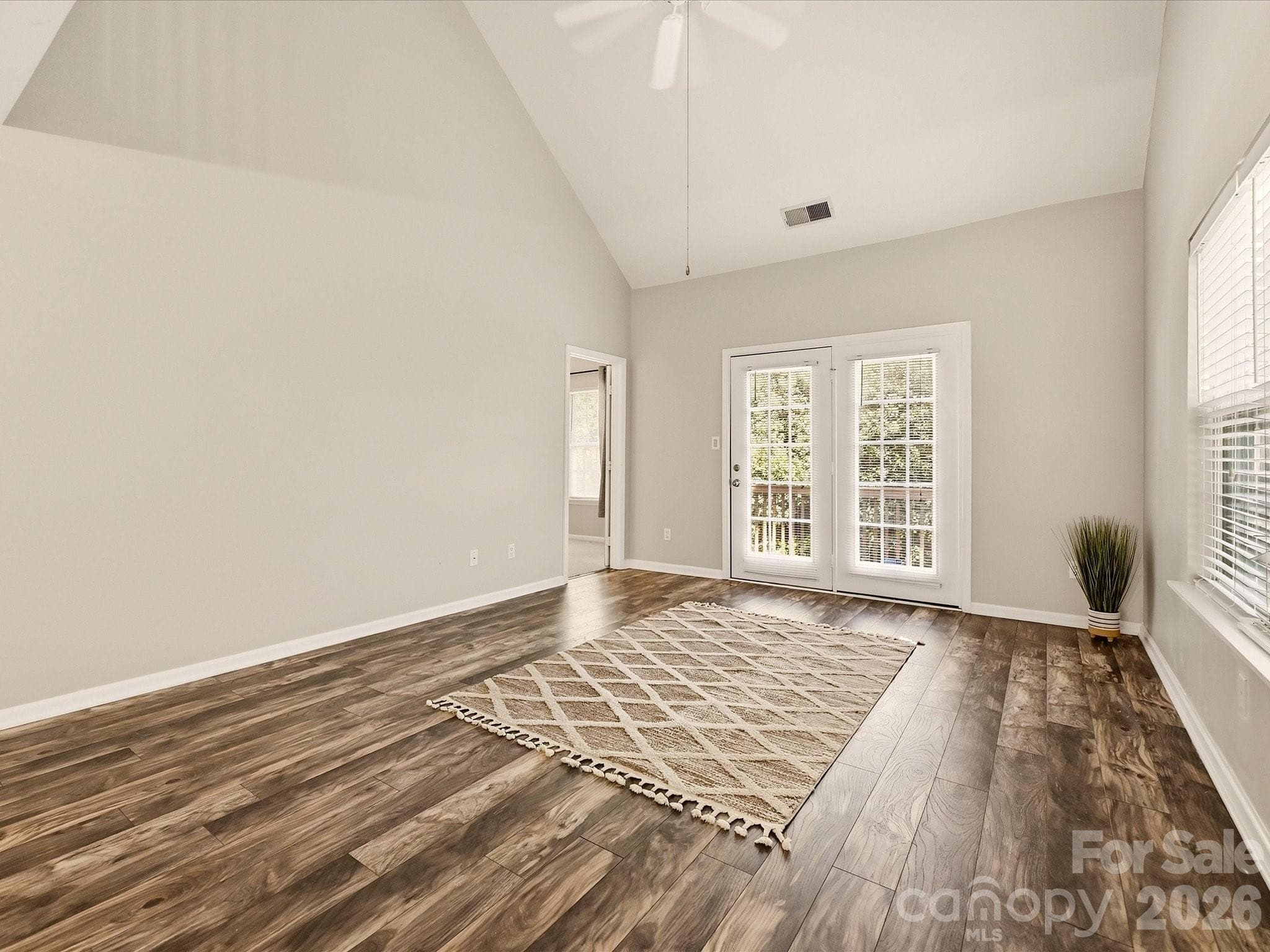Townhouse at 8810 Scotch Heather Way, Charlotte, photo 6 of 33