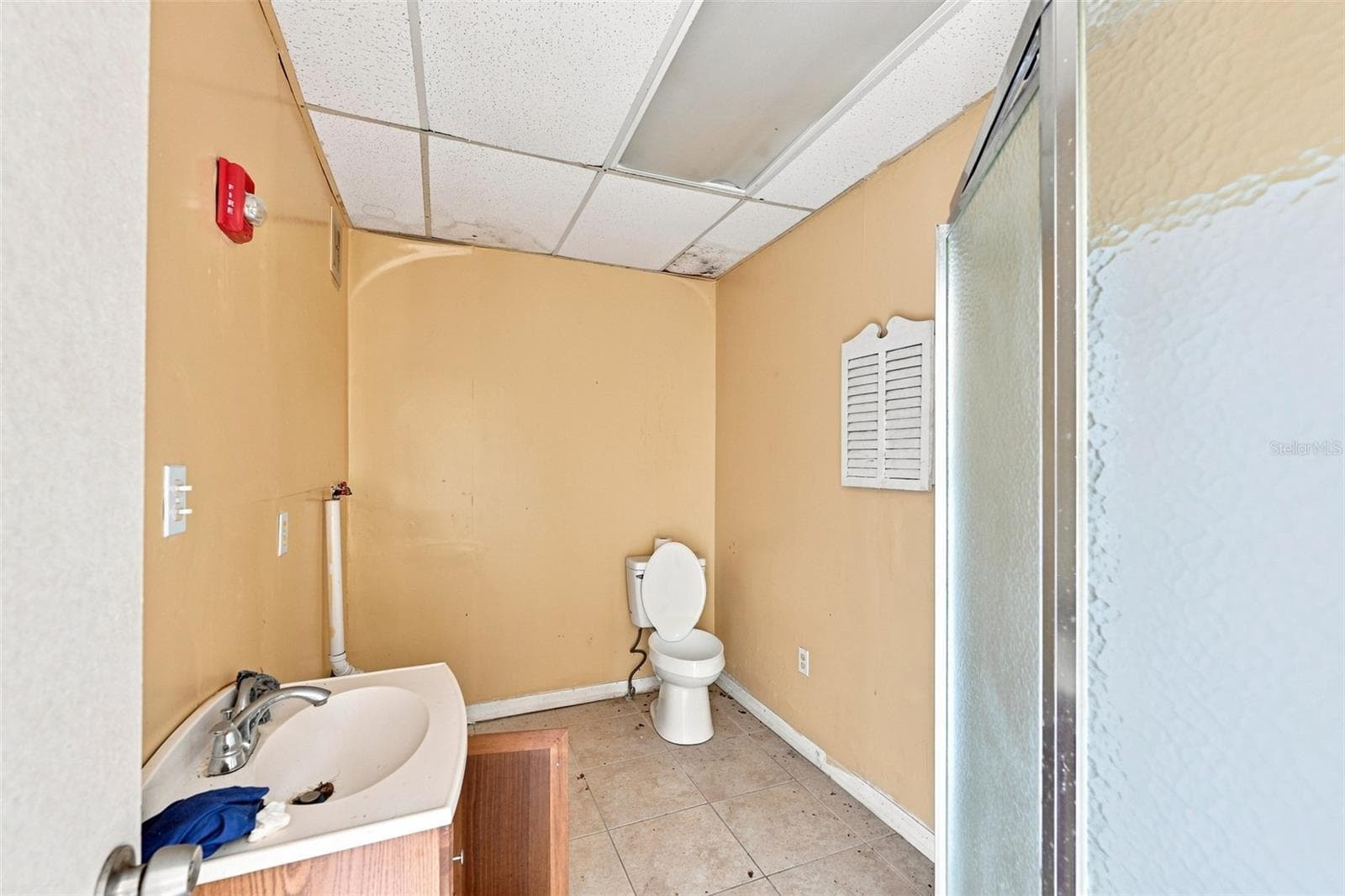 Professional office - 2508 W TAMPA BAY BLVD, TAMPA