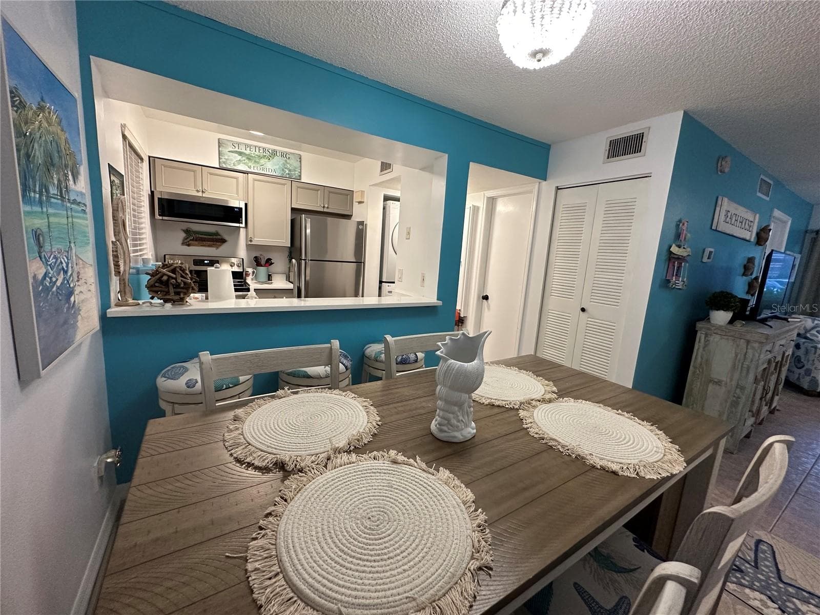Condominium at 6825 STONES THROW CIR N #1107, ST PETERSBURG, photo 11 of 32