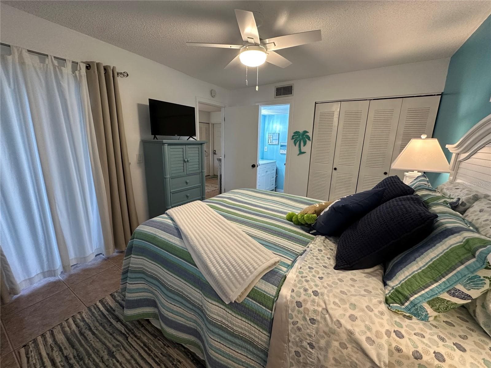 Condominium at 6825 STONES THROW CIR N #1107, ST PETERSBURG, photo 18 of 32