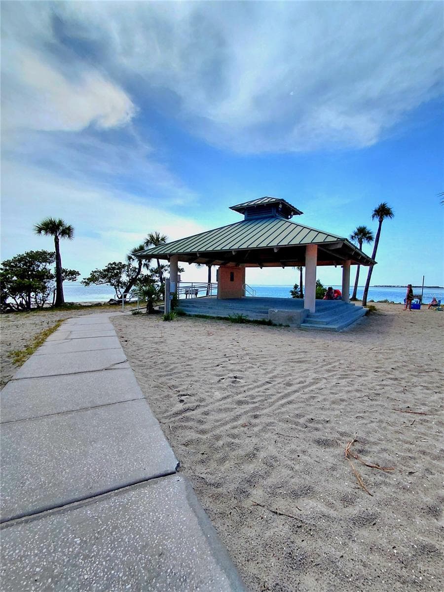 Sunset Beach Pavillion - HANOVER LANDING CONDO, TARPON SPRINGS