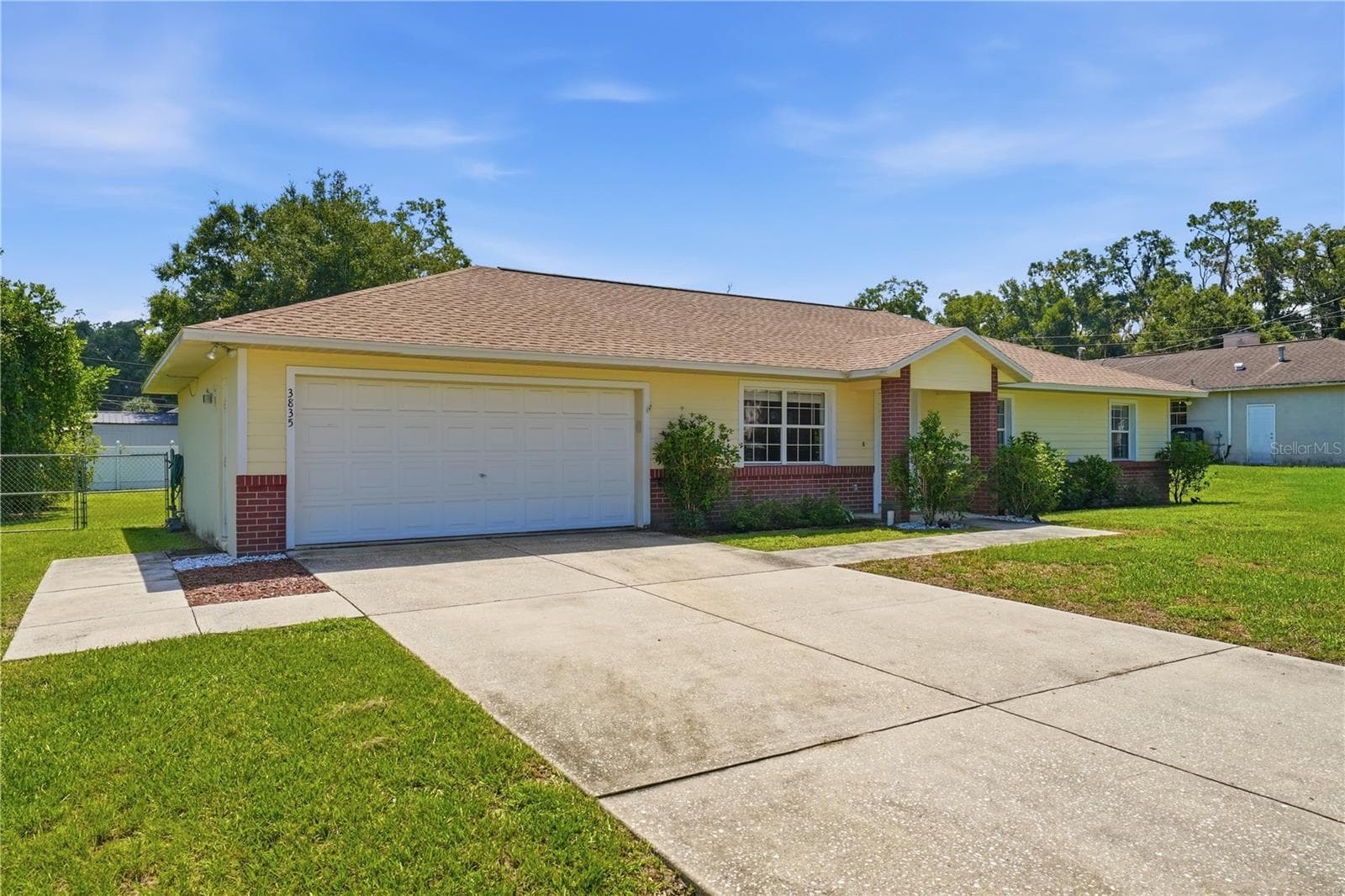 Make 3835 NE 13th Ave your new address! - 3835 NE 13TH AVE, OCALA