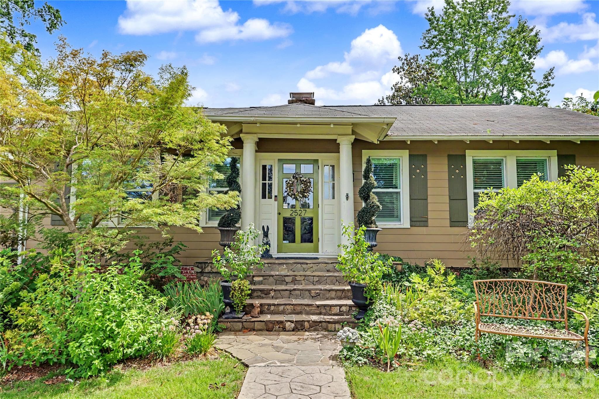2527 Sharon Road