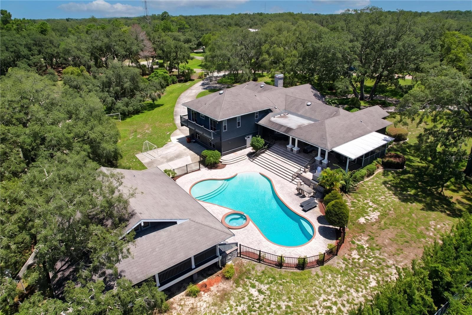 Single Family Residence at 2918 MAGNOLIA TRCE, TARPON SPRINGS, photo 6 of 75