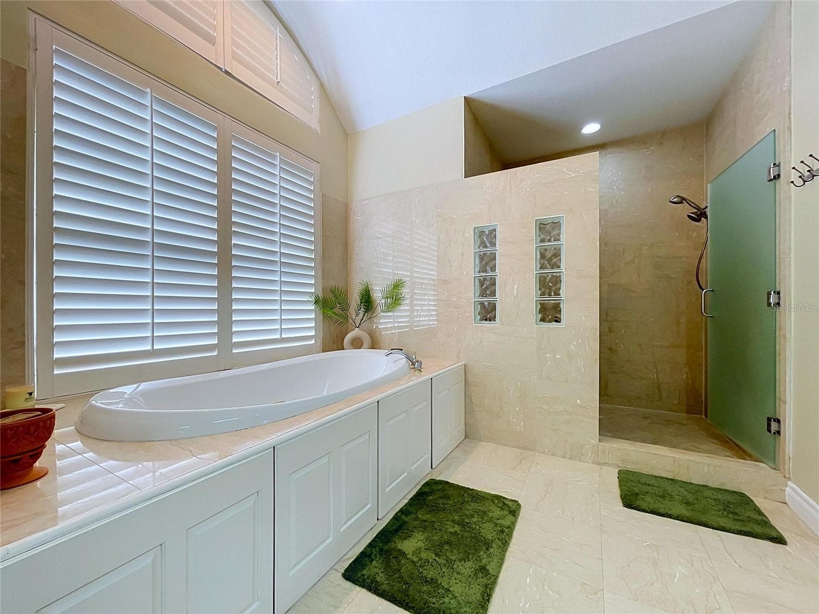 Single Family Residence at 2918 MAGNOLIA TRCE, TARPON SPRINGS, photo 38 of 75