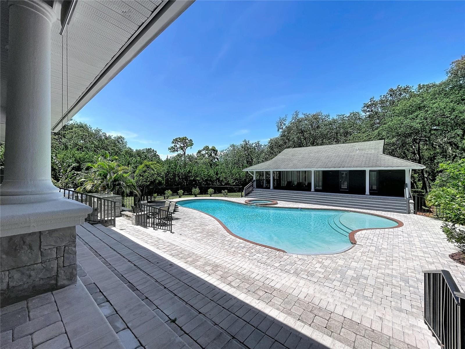 Pool House - 2918 MAGNOLIA TRCE, TARPON SPRINGS