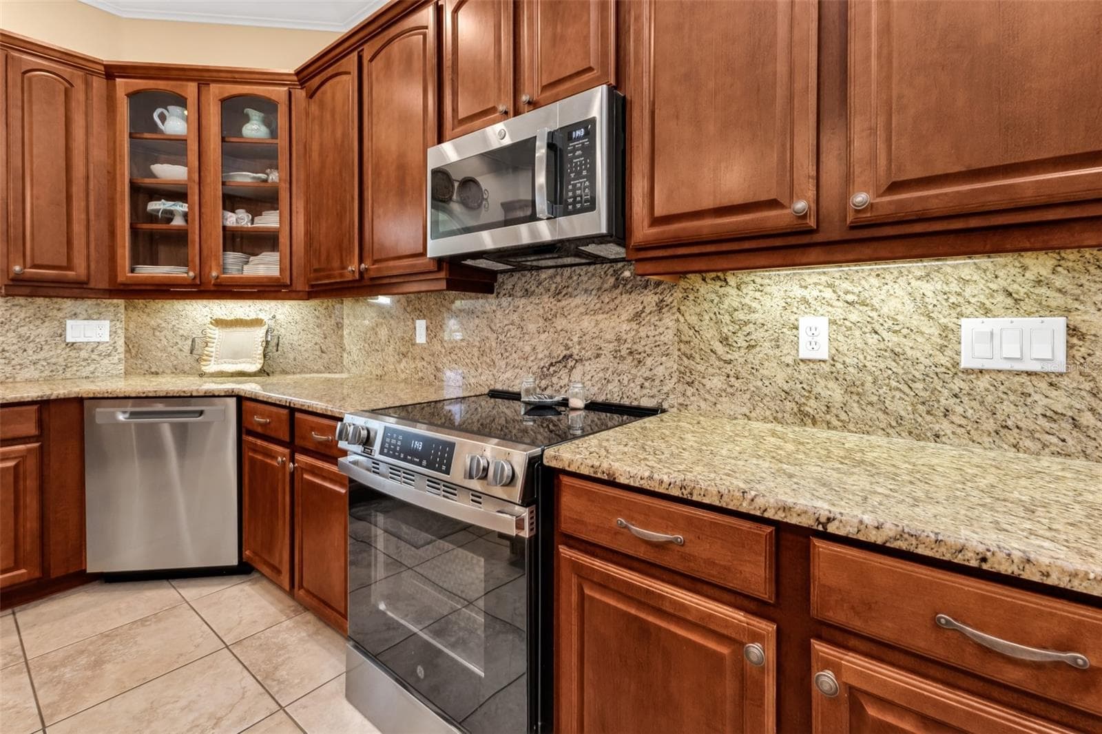 Kitchen, Abundant Lighting, Storage and Task Space - 24228 PEPPERCORN RD, PUNTA GORDA