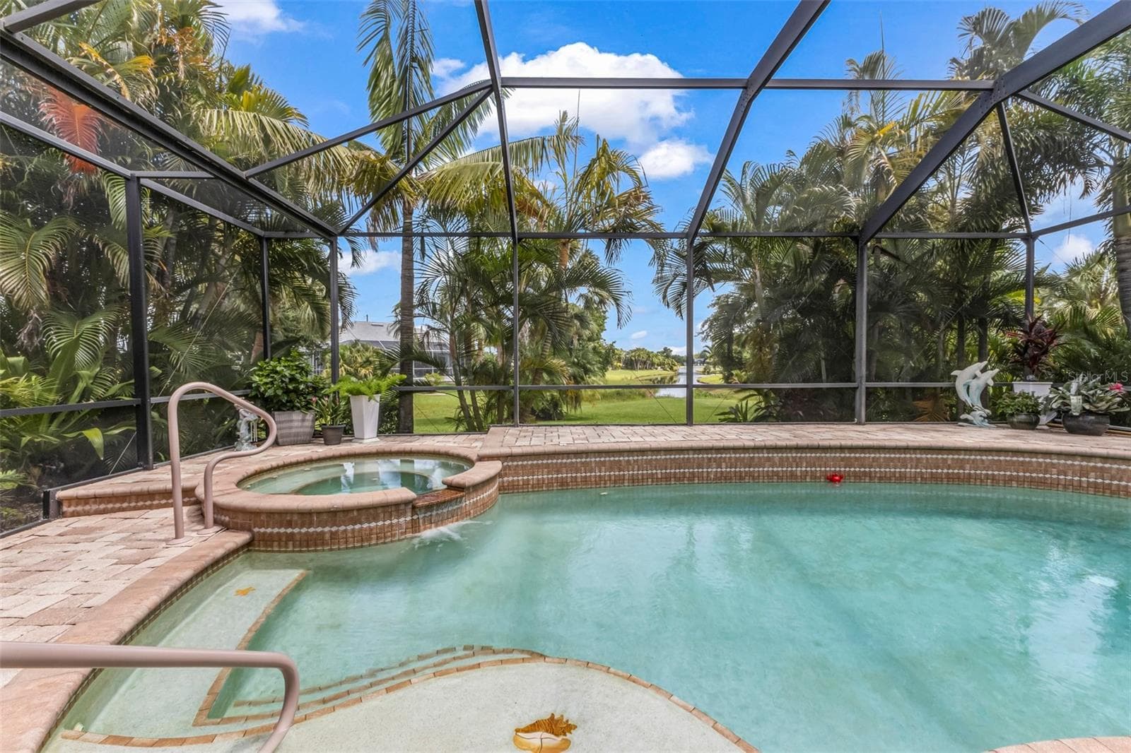 Stay cool in the water while you sun on the Baja shelf and platform areas - 24228 PEPPERCORN RD, PUNTA GORDA