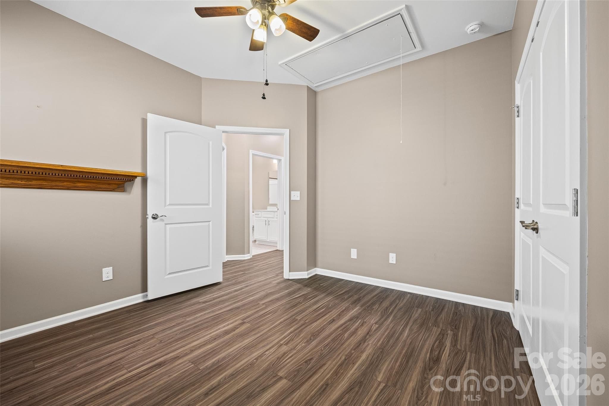 Single Family Residence at 596 Rustlewood Way, Rock Hill, photo 16 of 26
