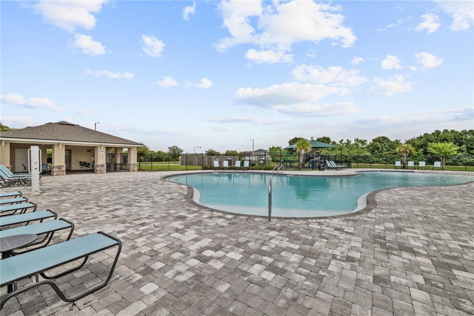 Single Family Residence at 11722 WHITE WILLOW LN, RIVERVIEW, photo 33 of 34