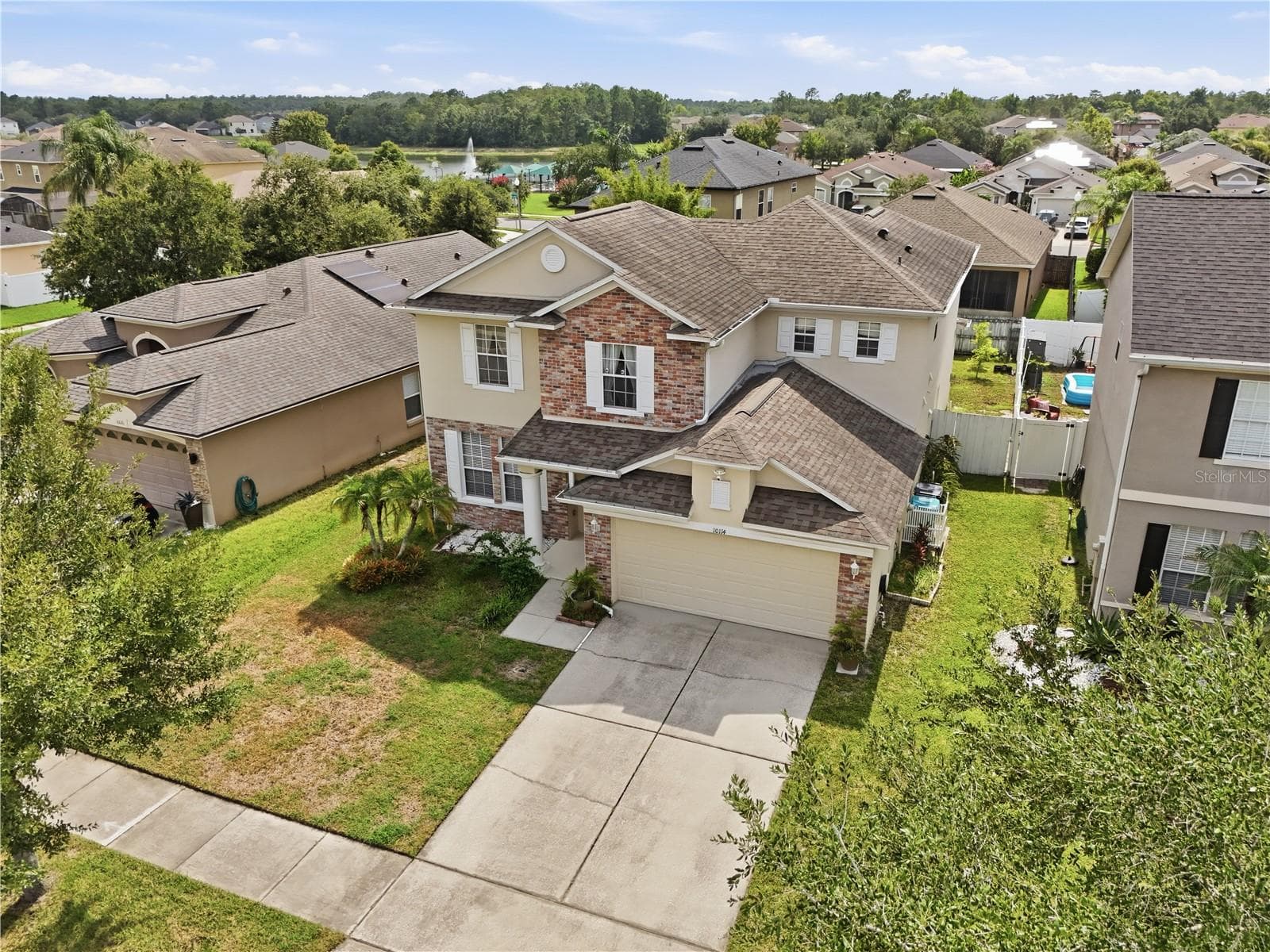 Front - 10114 OAK CREST RD, ORLANDO