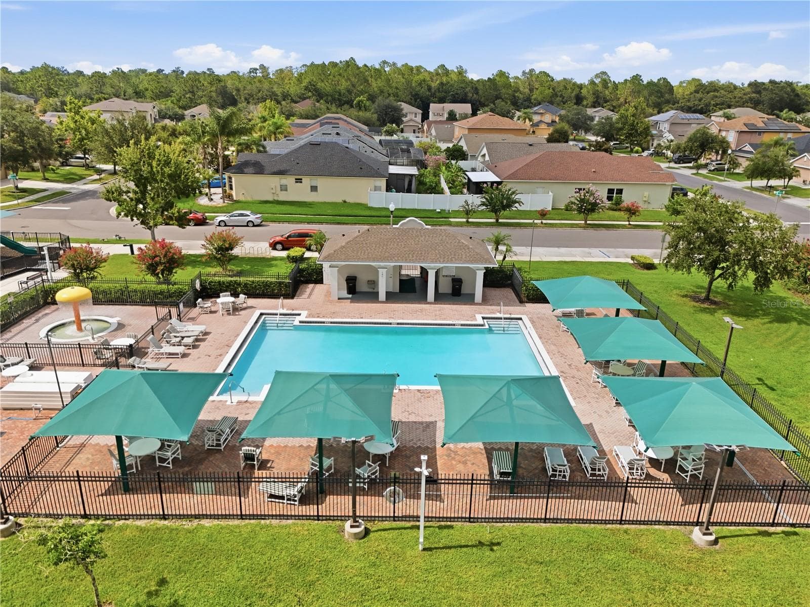 Community Pool - 10114 OAK CREST RD, ORLANDO