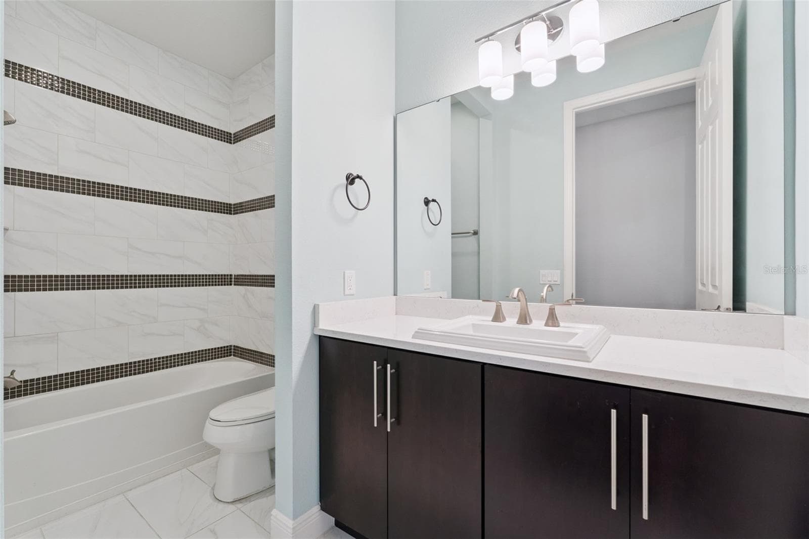 Bathroom 3 (In-law) - 1511 GATEWAY LN, KISSIMMEE
