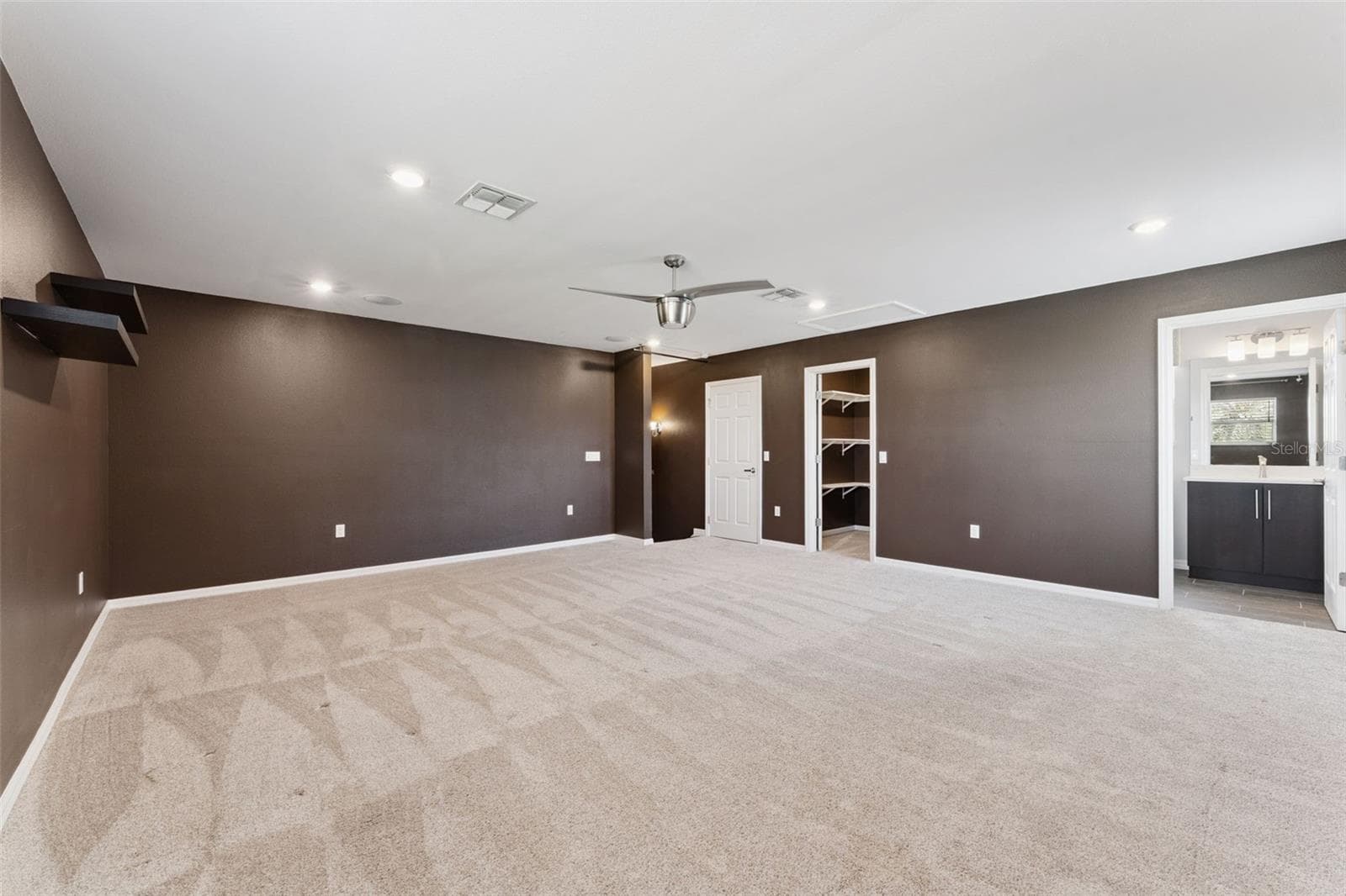 5th bedroom/Bonus room with full bath - 1511 GATEWAY LN, KISSIMMEE