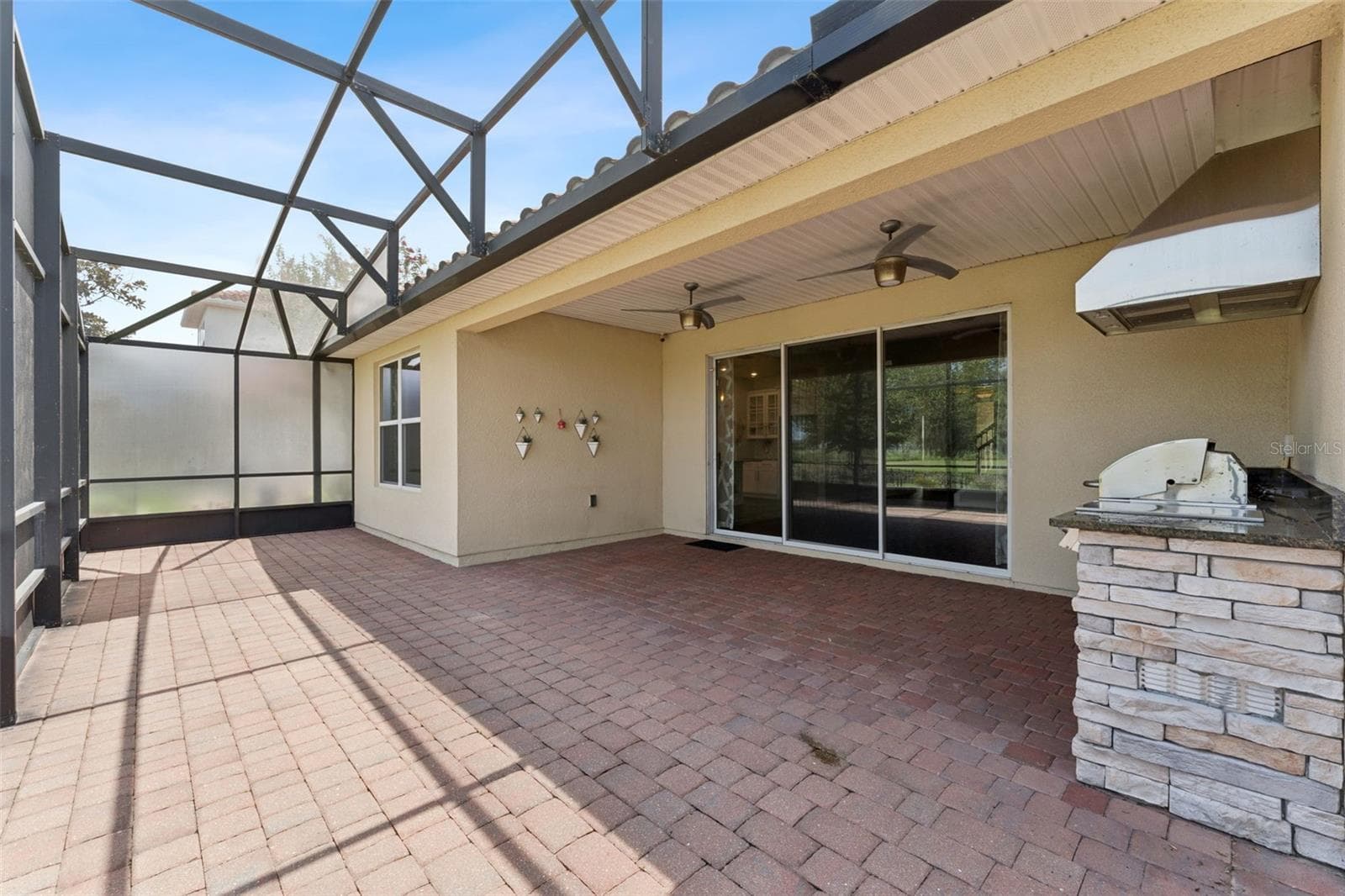 Huge, screened patio. - 1511 GATEWAY LN, KISSIMMEE