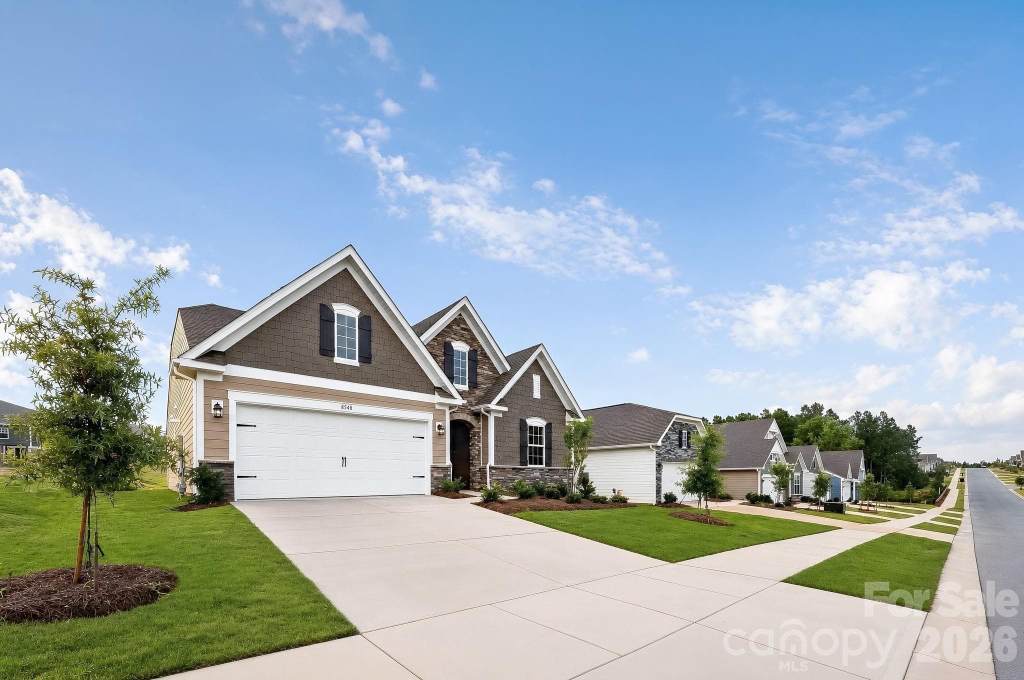 Single Family Residence at Lancaster, photo 4 of 31