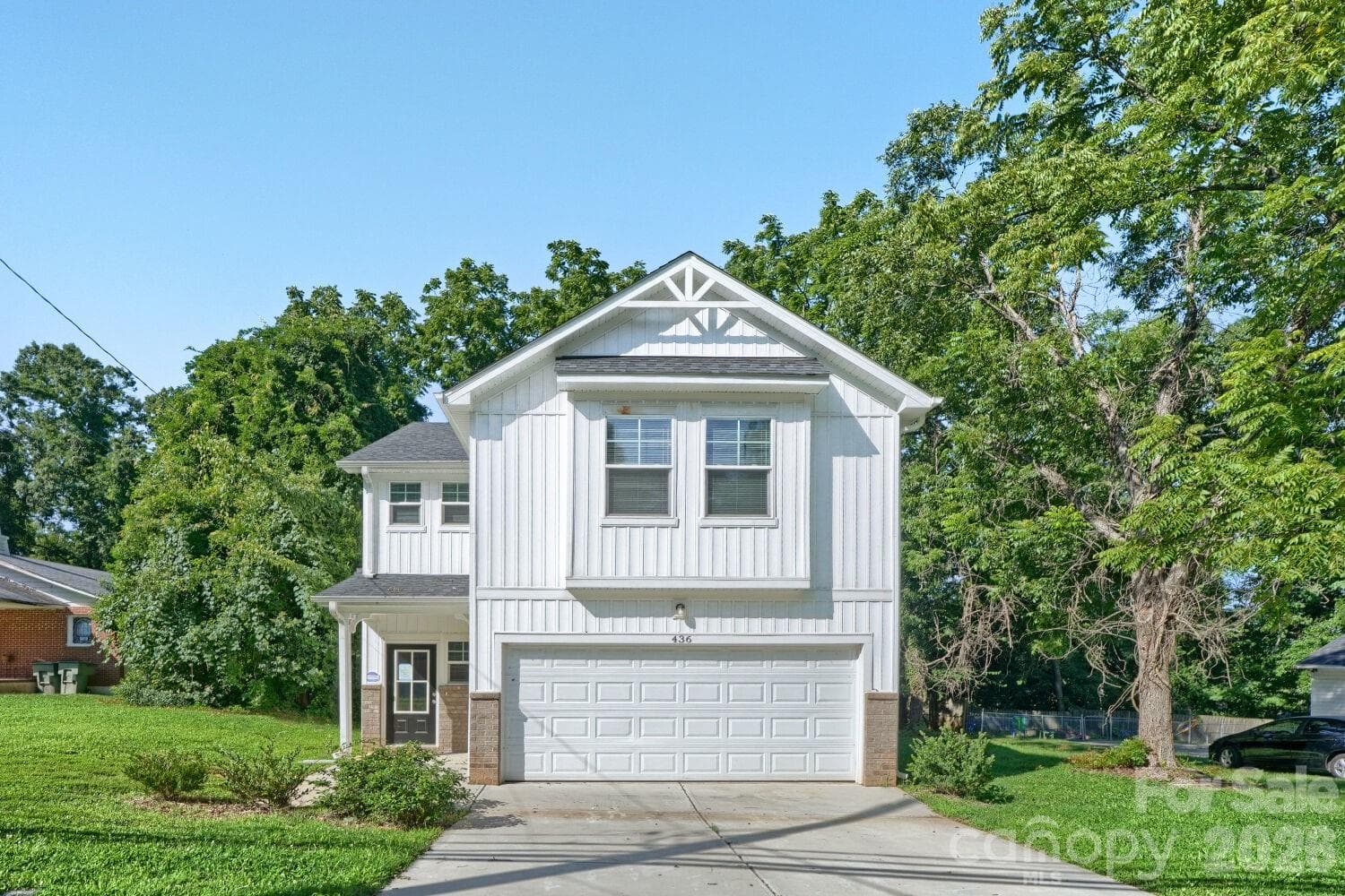 436 W Mclelland Avenue