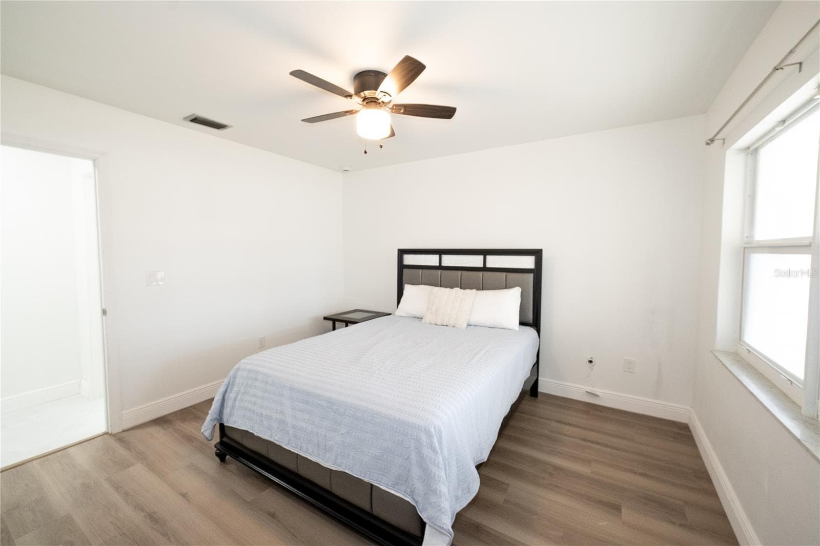 Room 2 - 8413 MILLWOOD DR, TAMPA