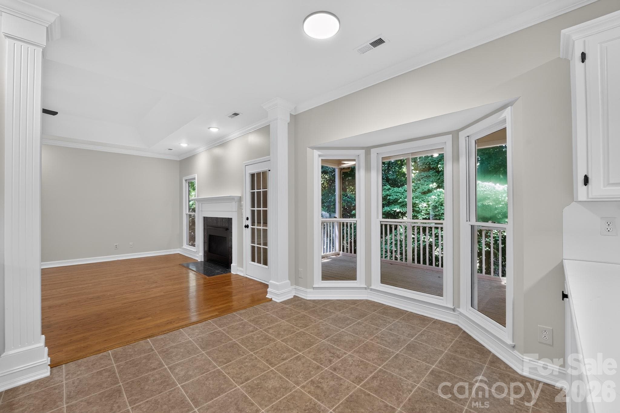 Single Family Residence at 1935 Hamptonwood Road, Rock Hill, photo 5 of 27