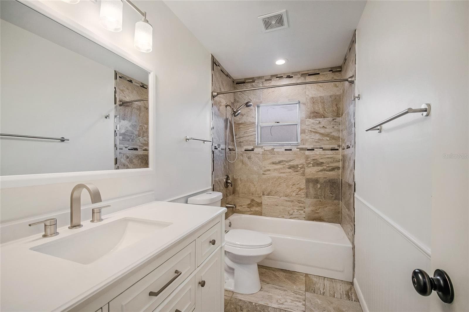 Single Family Residence at 4931 TELLSON PL, ORLANDO, photo 23 of 38