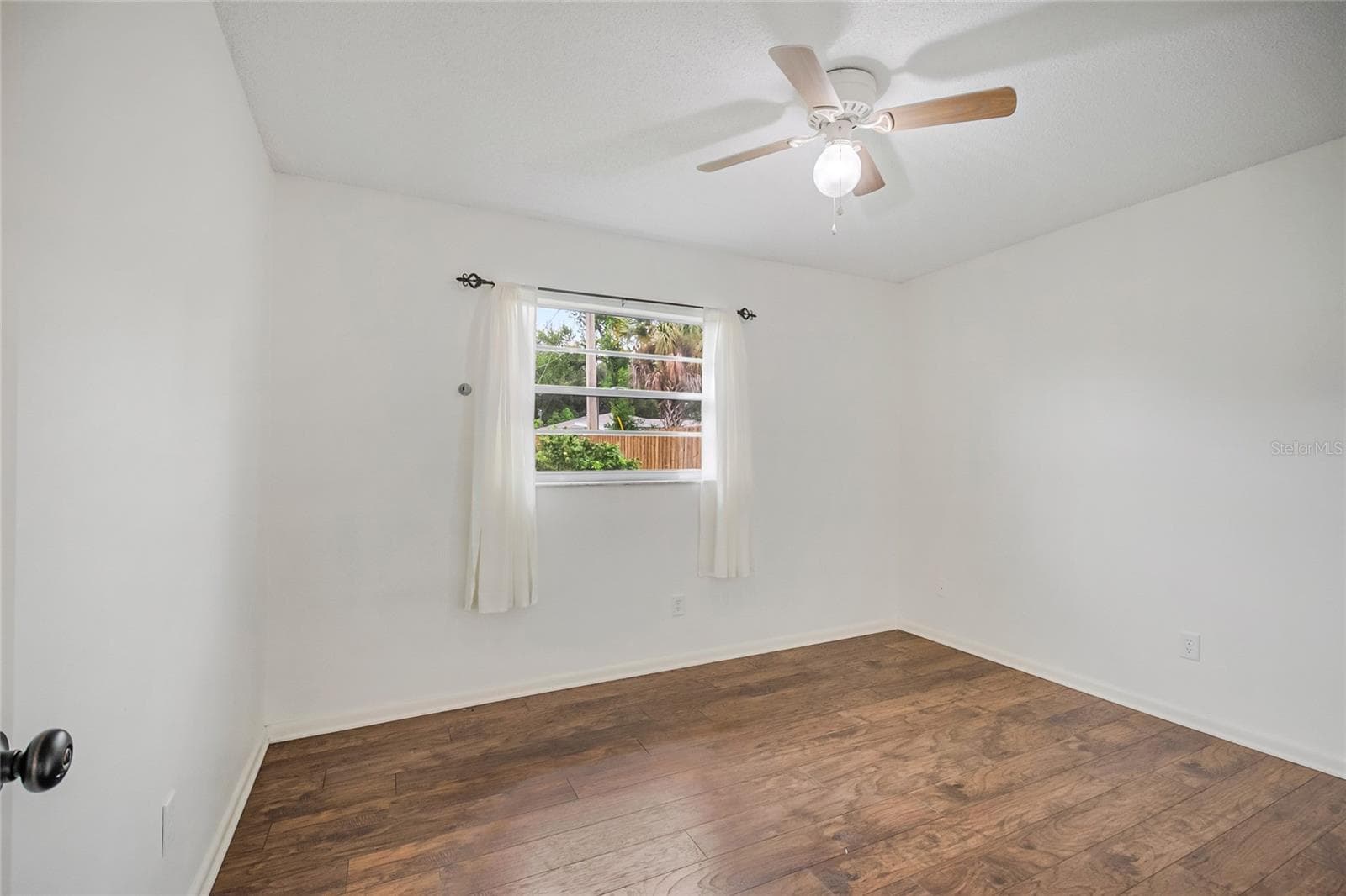 Single Family Residence at 4931 TELLSON PL, ORLANDO, photo 25 of 38