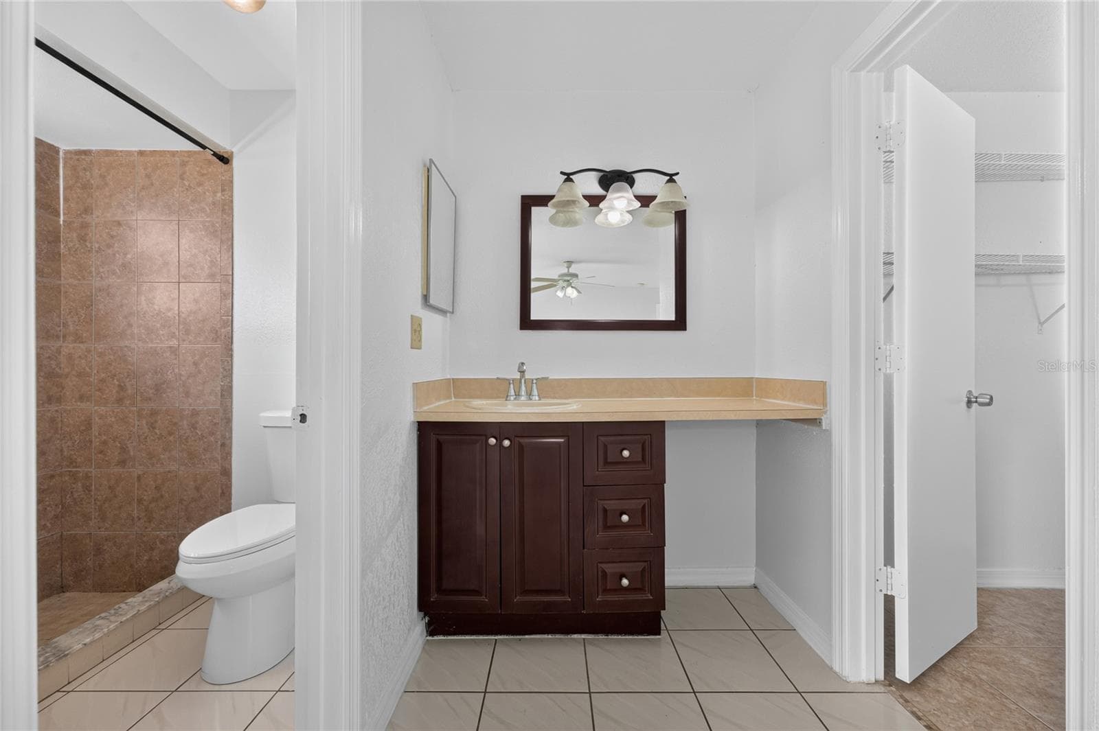Single Family Residence at 913 SAN RAFAEL WAY, KISSIMMEE, photo 18 of 28