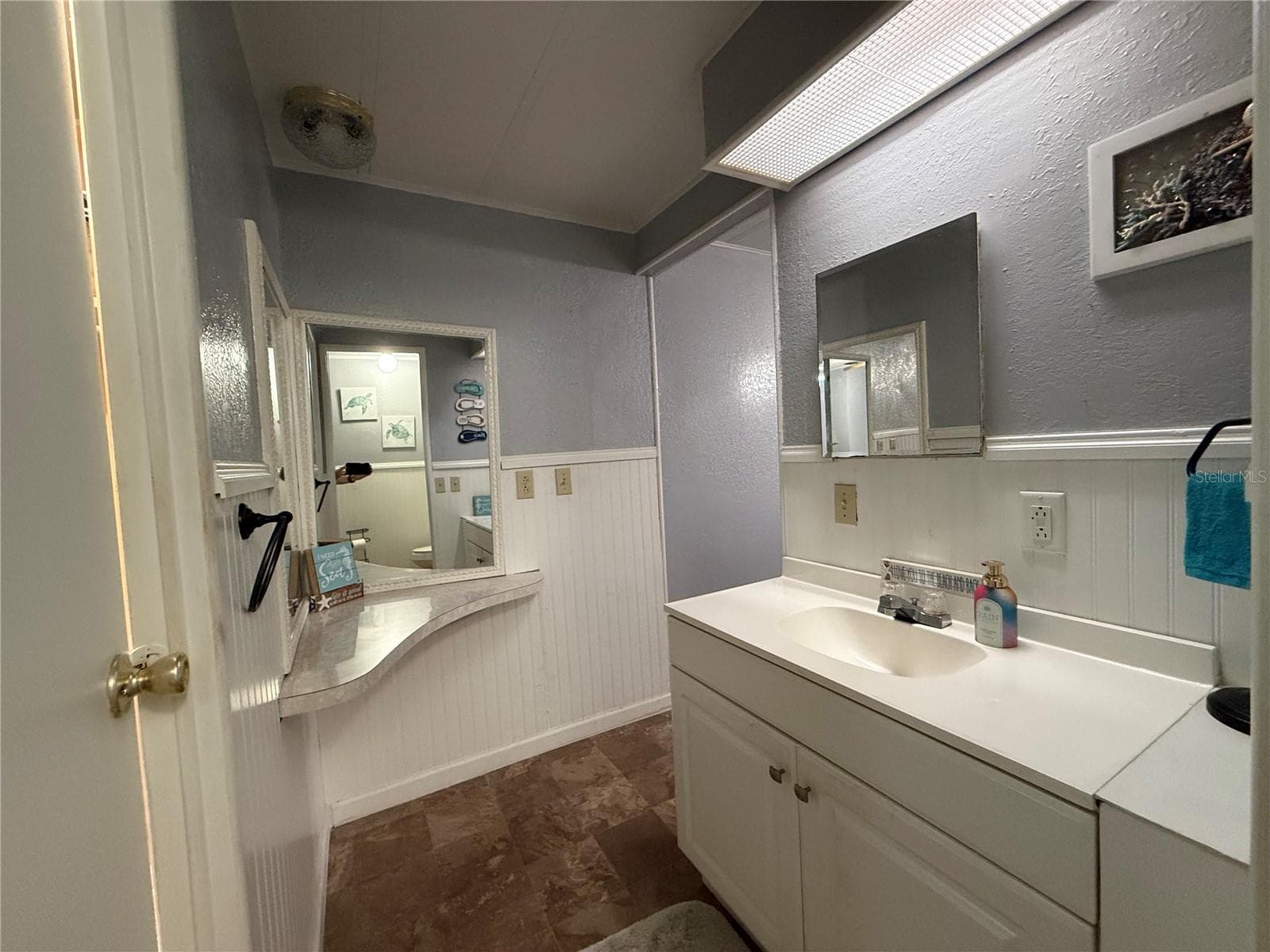 Manufactured Home at 48 S BOBWHITE RD, WILDWOOD, photo 15 of 39