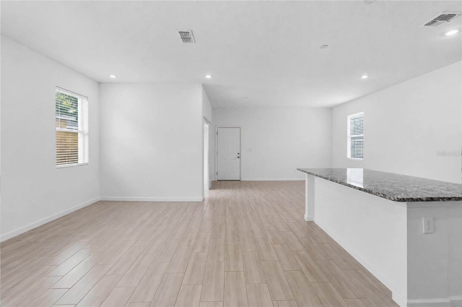 Single Family Residence at 426 S HUDSON ST, ORLANDO, photo 8 of 29