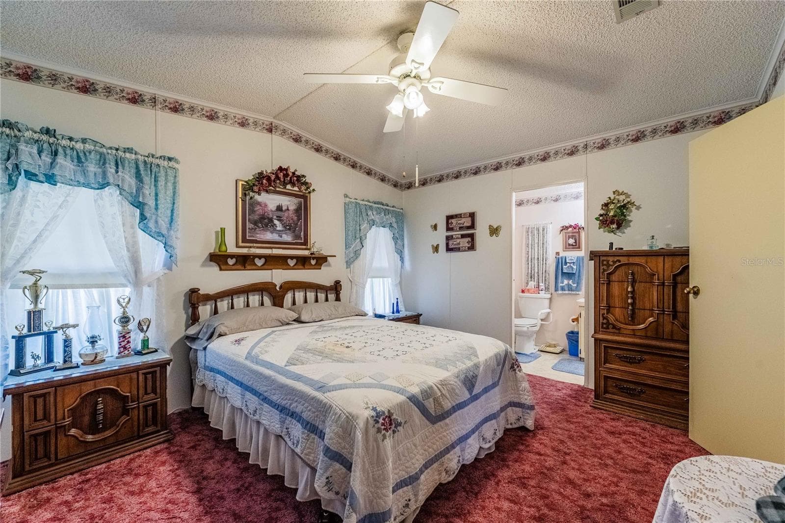 Manufactured Home at 489 VILLAGE CIR SW, WINTER HAVEN, photo 22 of 31