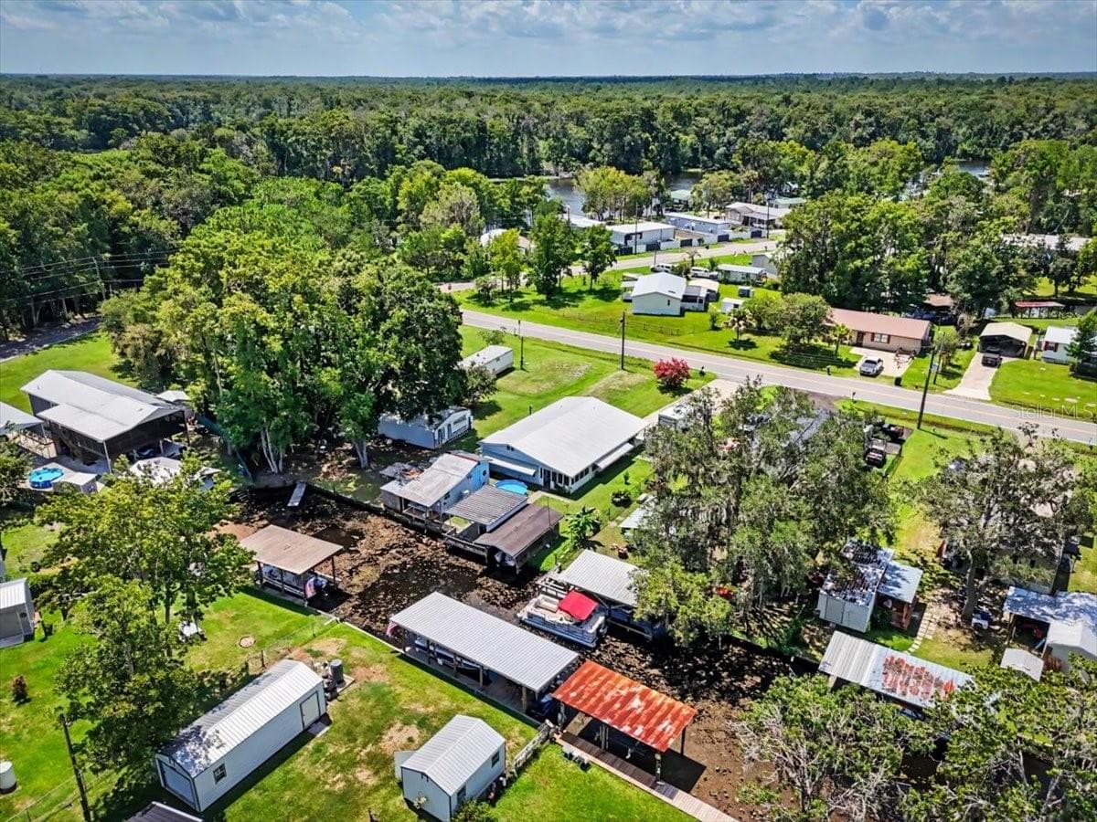 Manufactured Home at 104 EDGEWATER RD, SATSUMA, photo 55 of 73