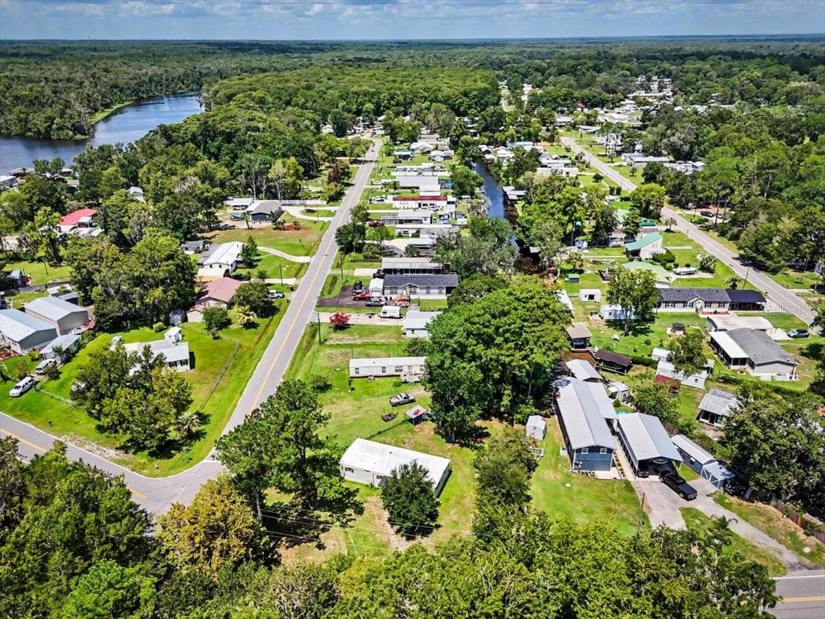 Manufactured Home at 104 EDGEWATER RD, SATSUMA, photo 61 of 73