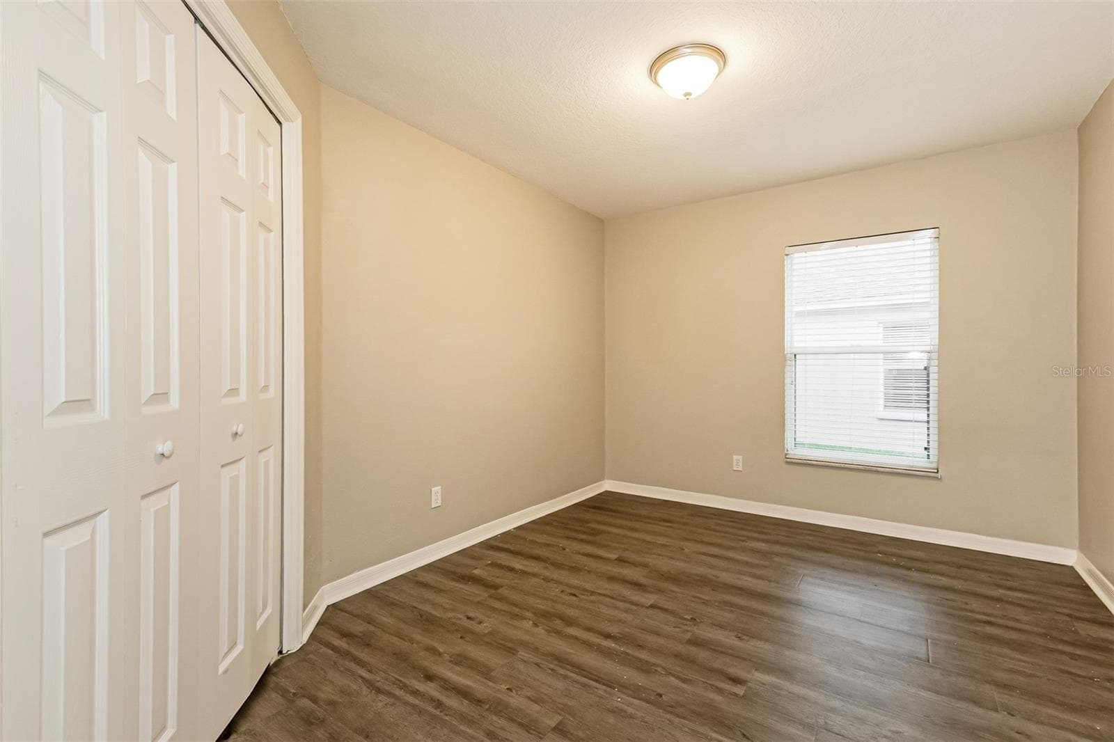 Single Family Residence at 823 ROCKY MOUNTAIN CT, VALRICO, photo 15 of 21