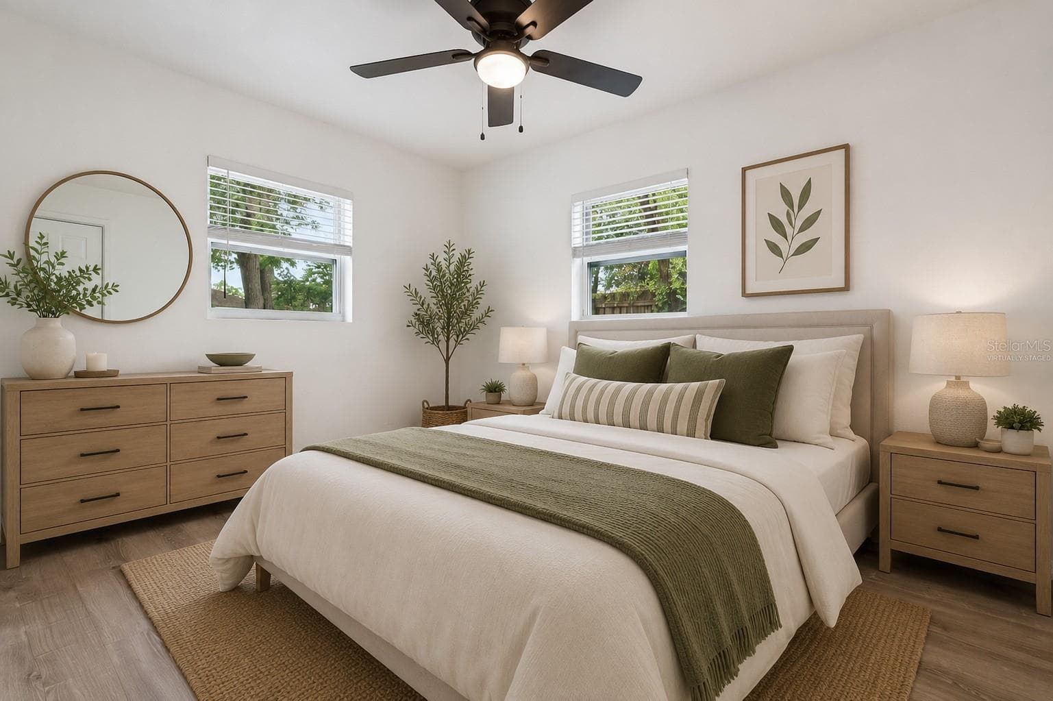 Virtually Staged - 203 PEVETTY DR, PLANT CITY