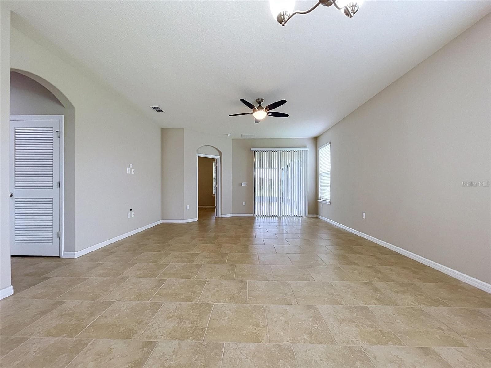 Single Family Residence at 4125 PRIMA LAGO CIR, LAKELAND, photo 16 of 46