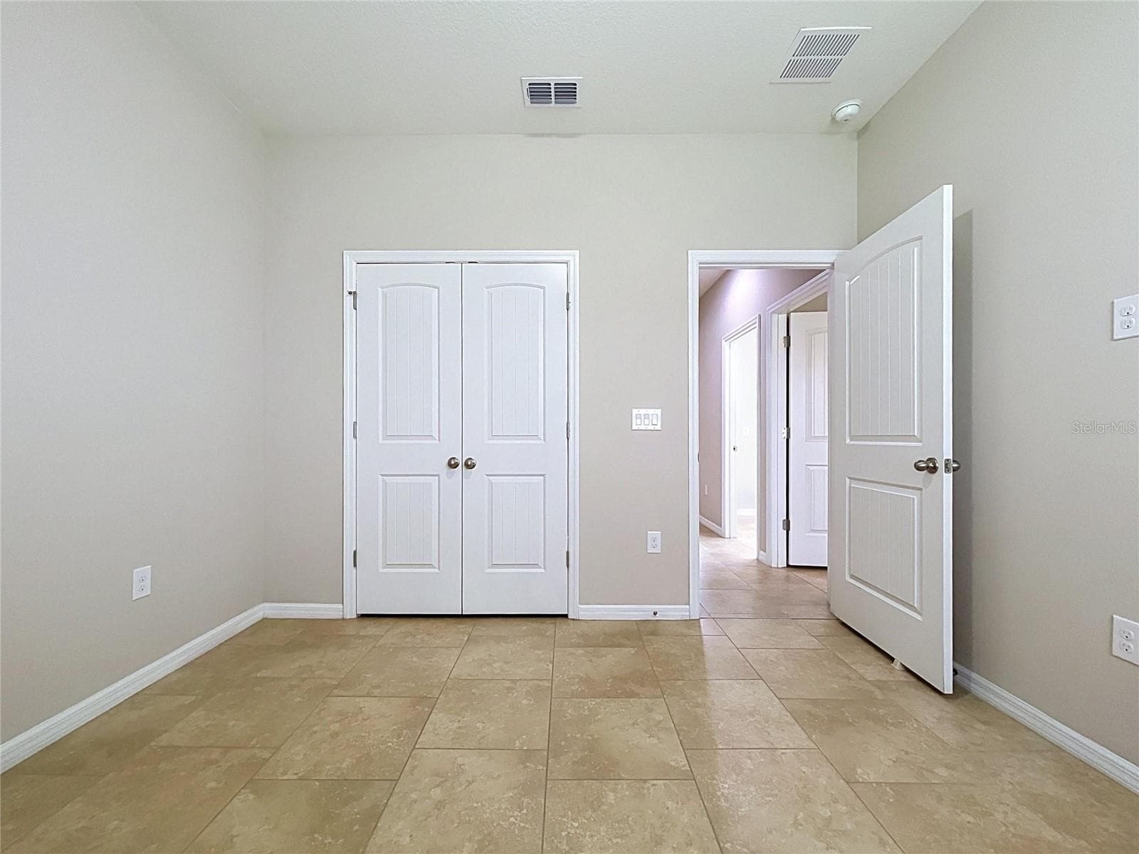 Single Family Residence at 4125 PRIMA LAGO CIR, LAKELAND, photo 21 of 46