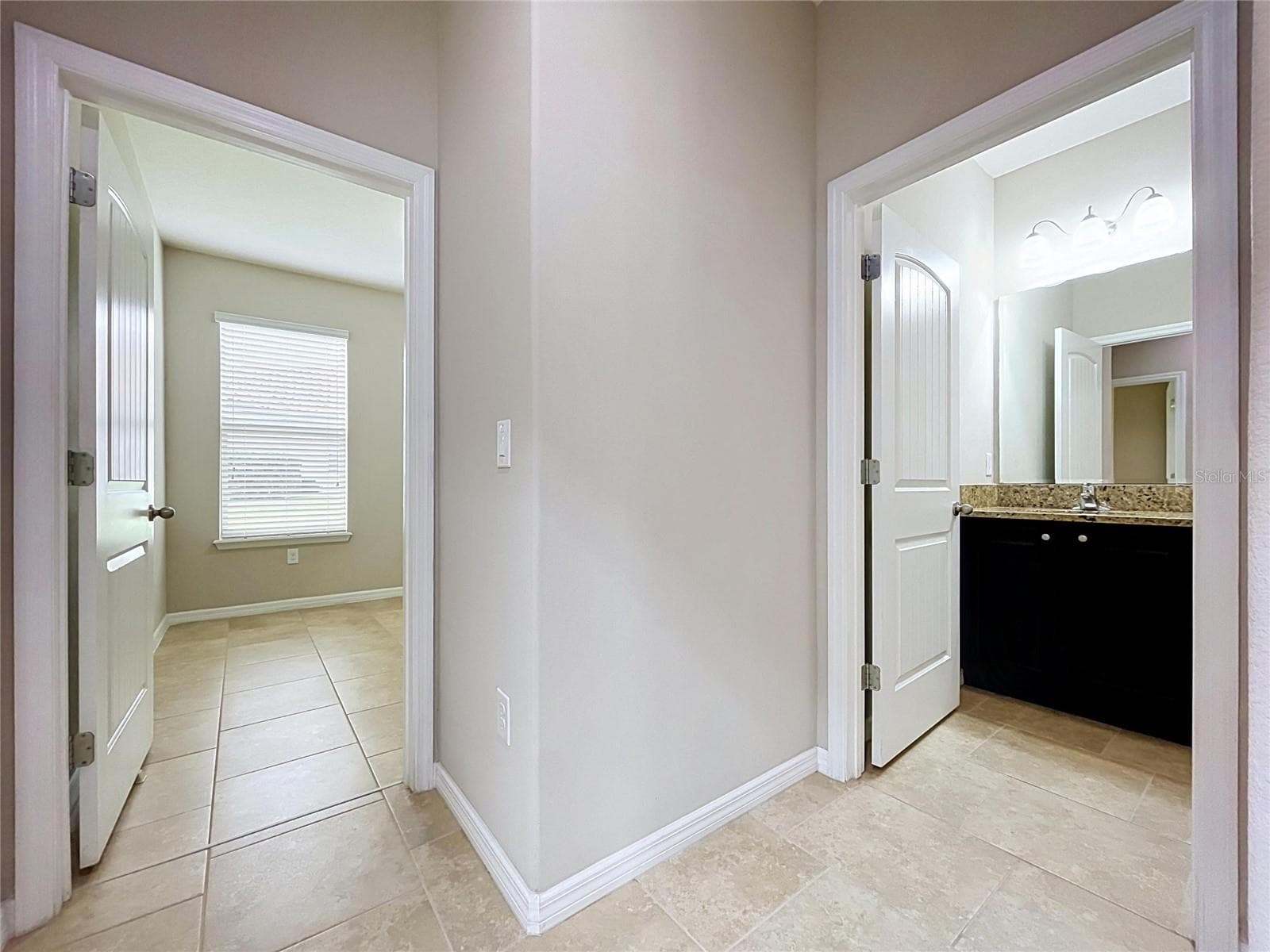 Single Family Residence at 4125 PRIMA LAGO CIR, LAKELAND, photo 22 of 46
