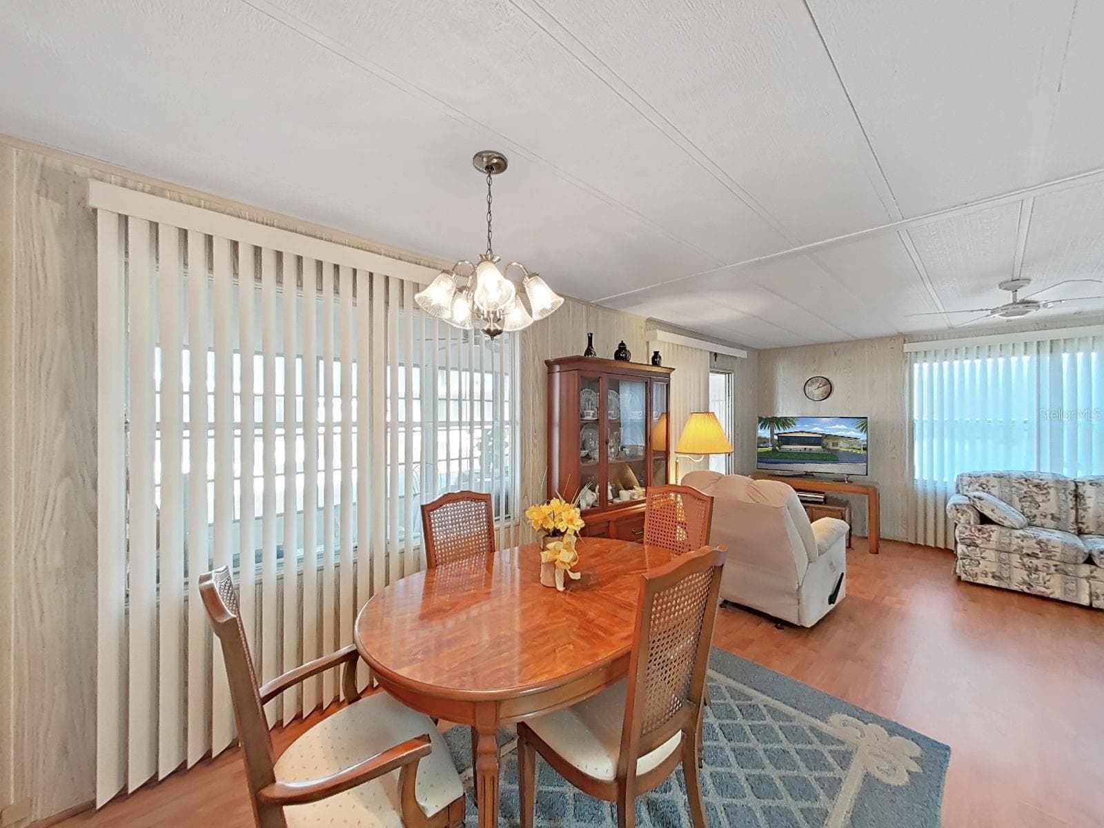 Manufactured Home at 12501 ULMERTON RD #140, LARGO, photo 4 of 20