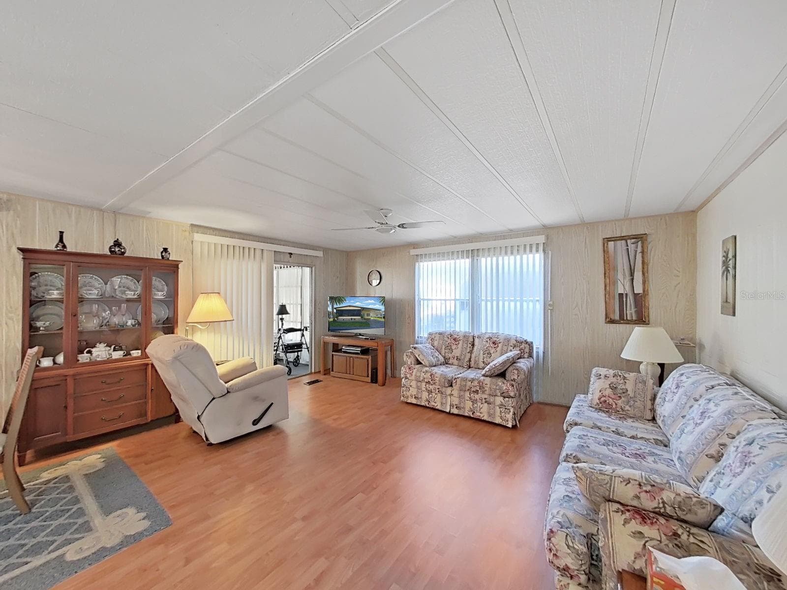 Manufactured Home at 12501 ULMERTON RD #140, LARGO, photo 5 of 20