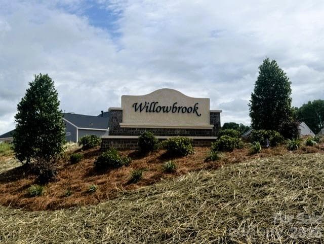 Willowbrook Monument - Shelby