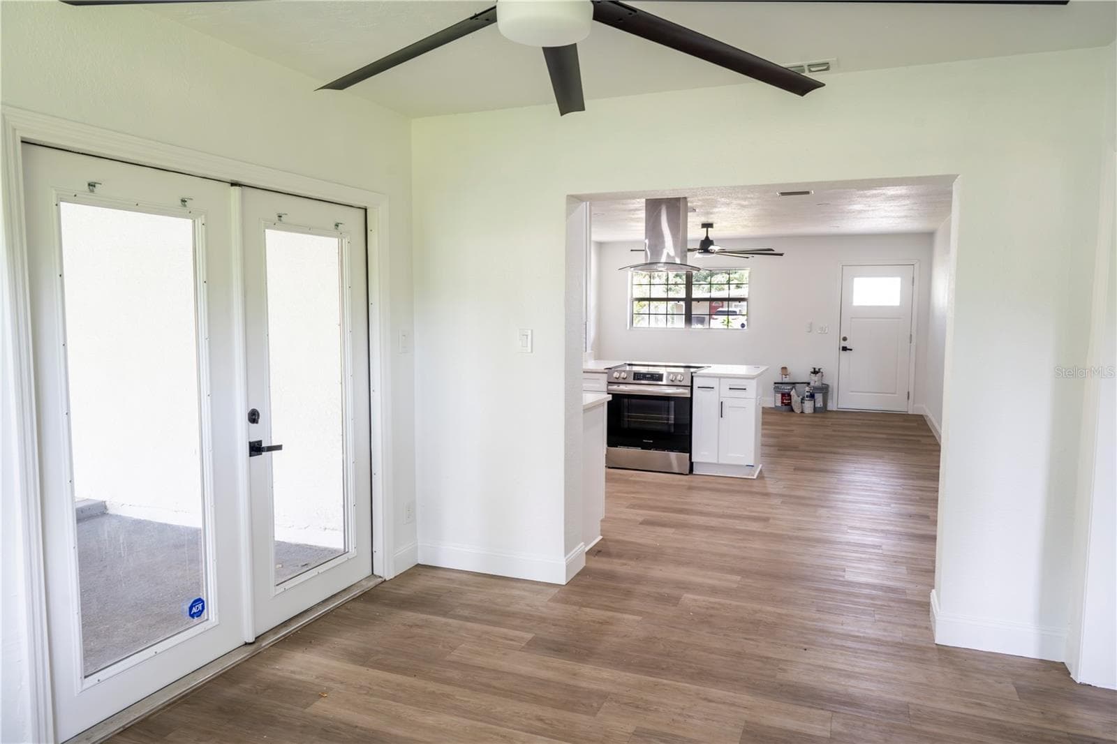 Single Family Residence at 4104 W WISCONSIN AVE, TAMPA, photo 12 of 41