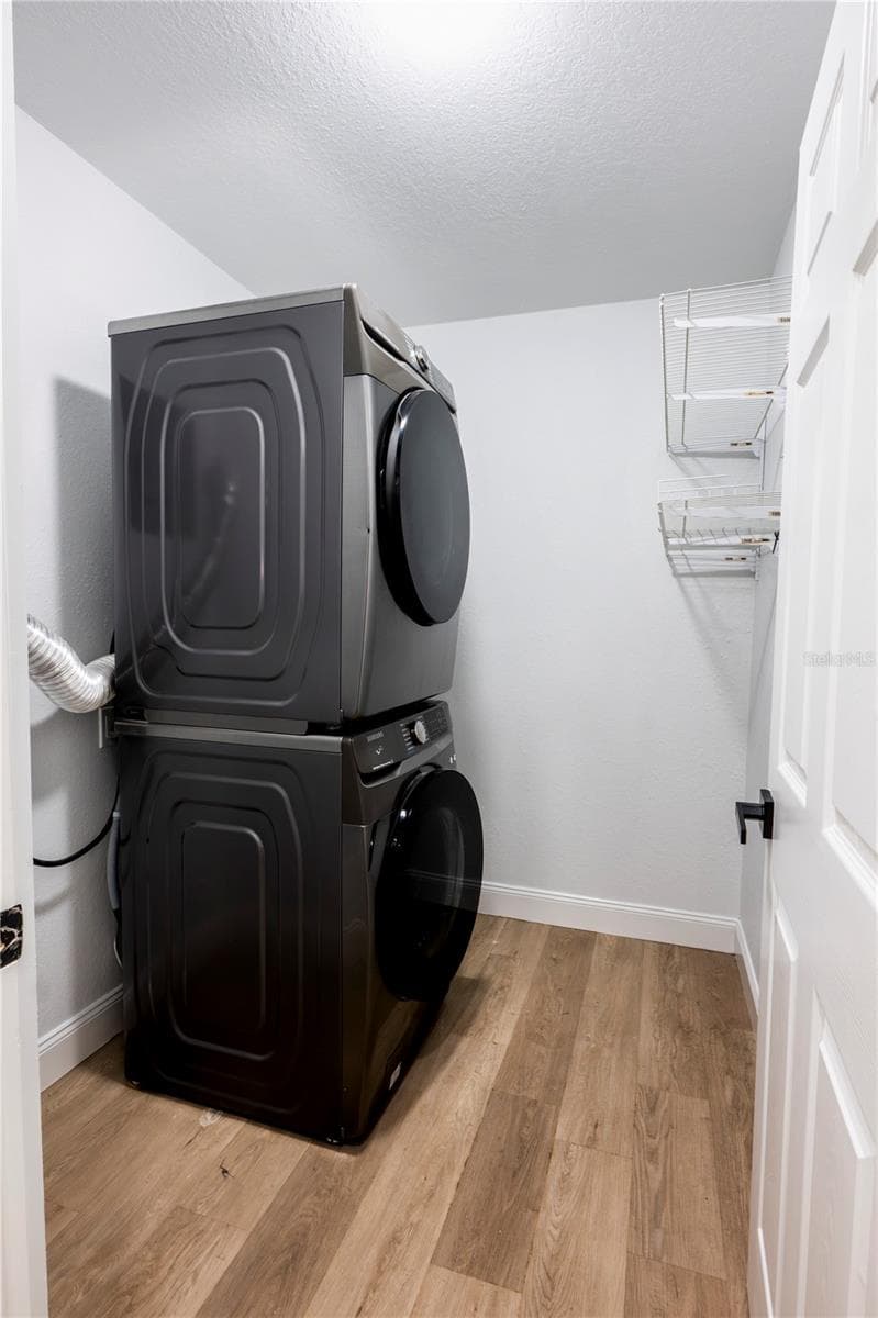 Laundry Room - 4104 W WISCONSIN AVE, TAMPA