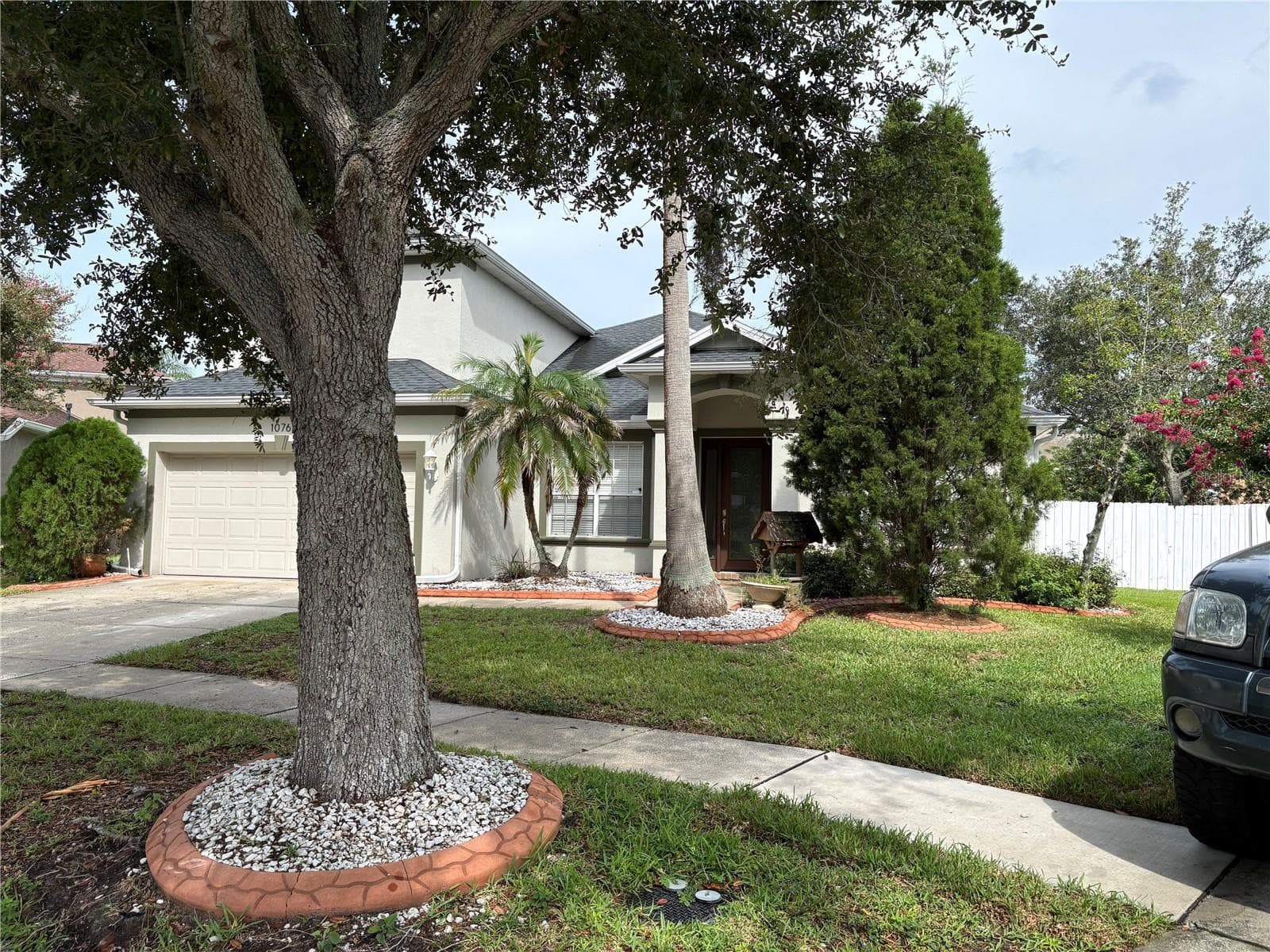 Single Family Residence at 10761 BANFIELD DR, RIVERVIEW, photo 2 of 55