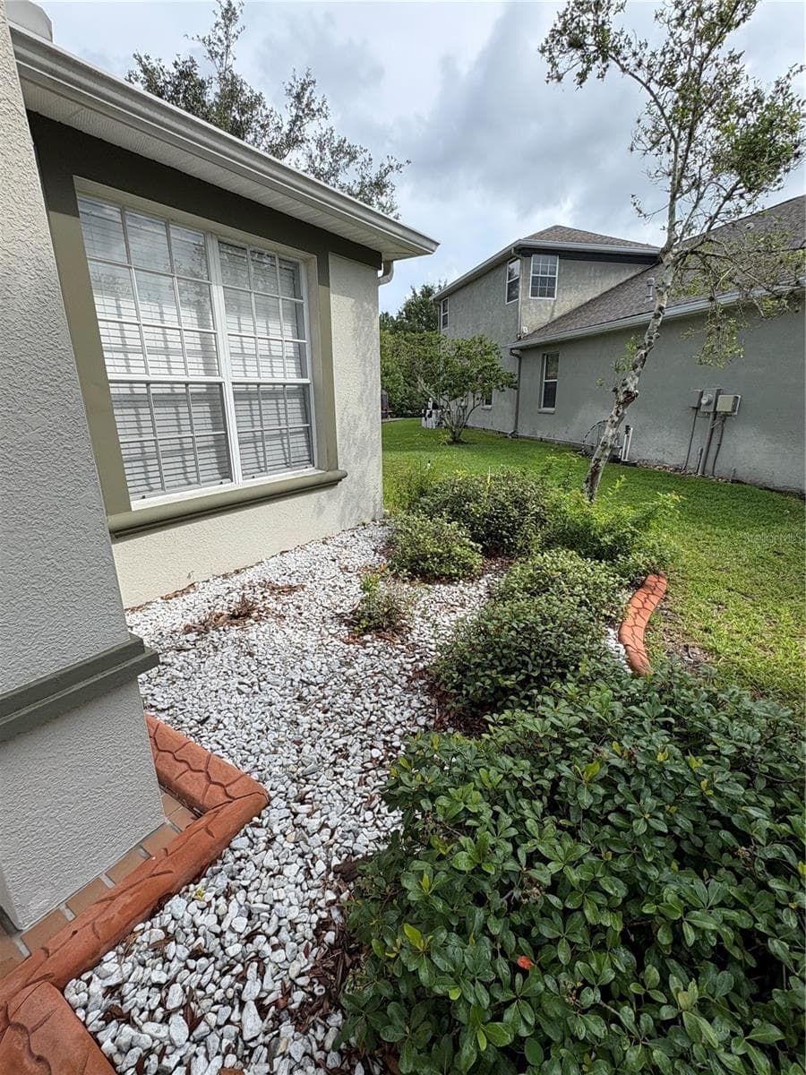 Single Family Residence at 10761 BANFIELD DR, RIVERVIEW, photo 4 of 55