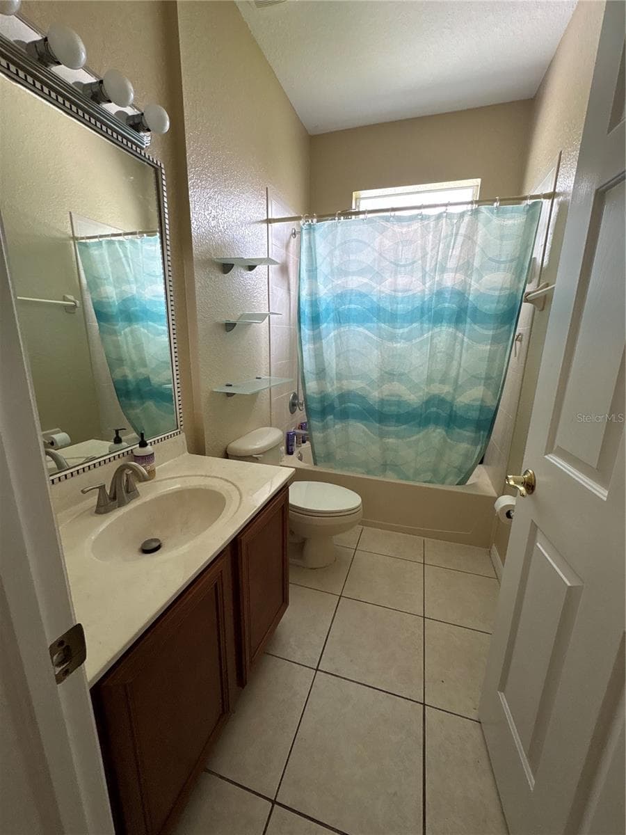 Single Family Residence at 10761 BANFIELD DR, RIVERVIEW, photo 36 of 55