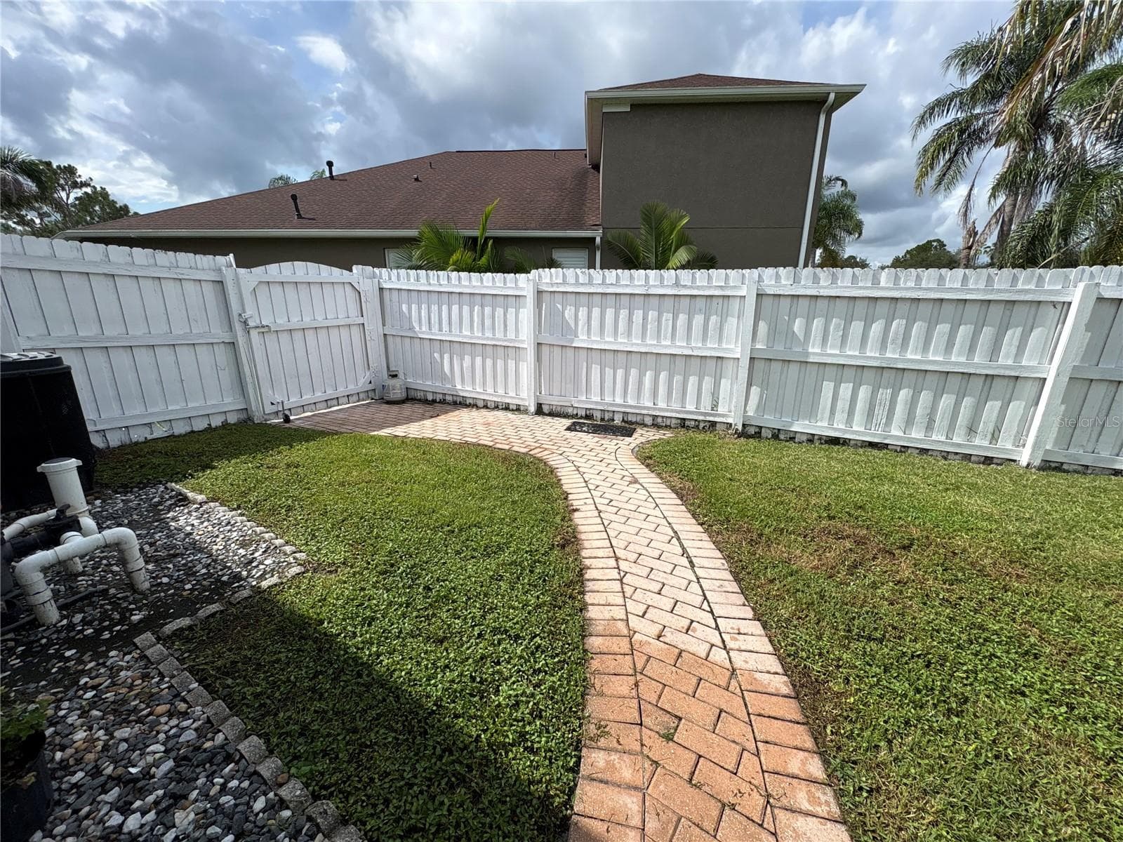 Single Family Residence at 10761 BANFIELD DR, RIVERVIEW, photo 47 of 55