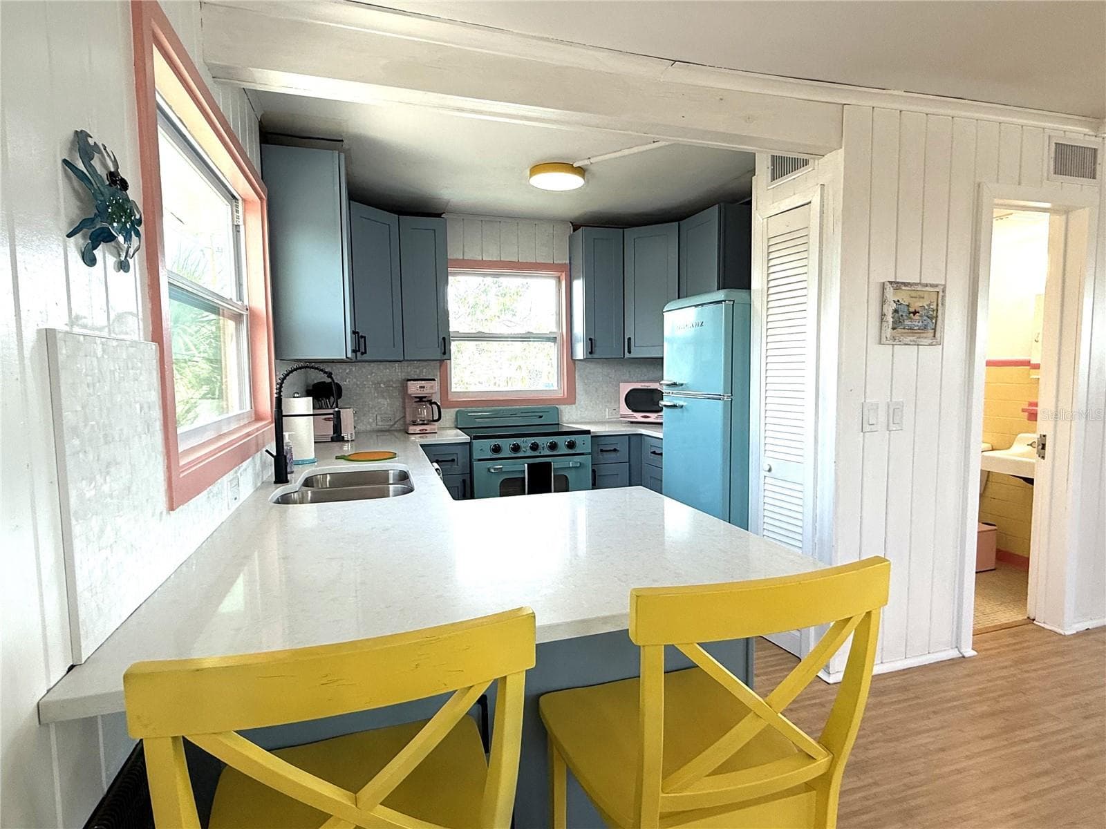 Duplex at 12609 SUNSHINE LN, TREASURE ISLAND, photo 16 of 56