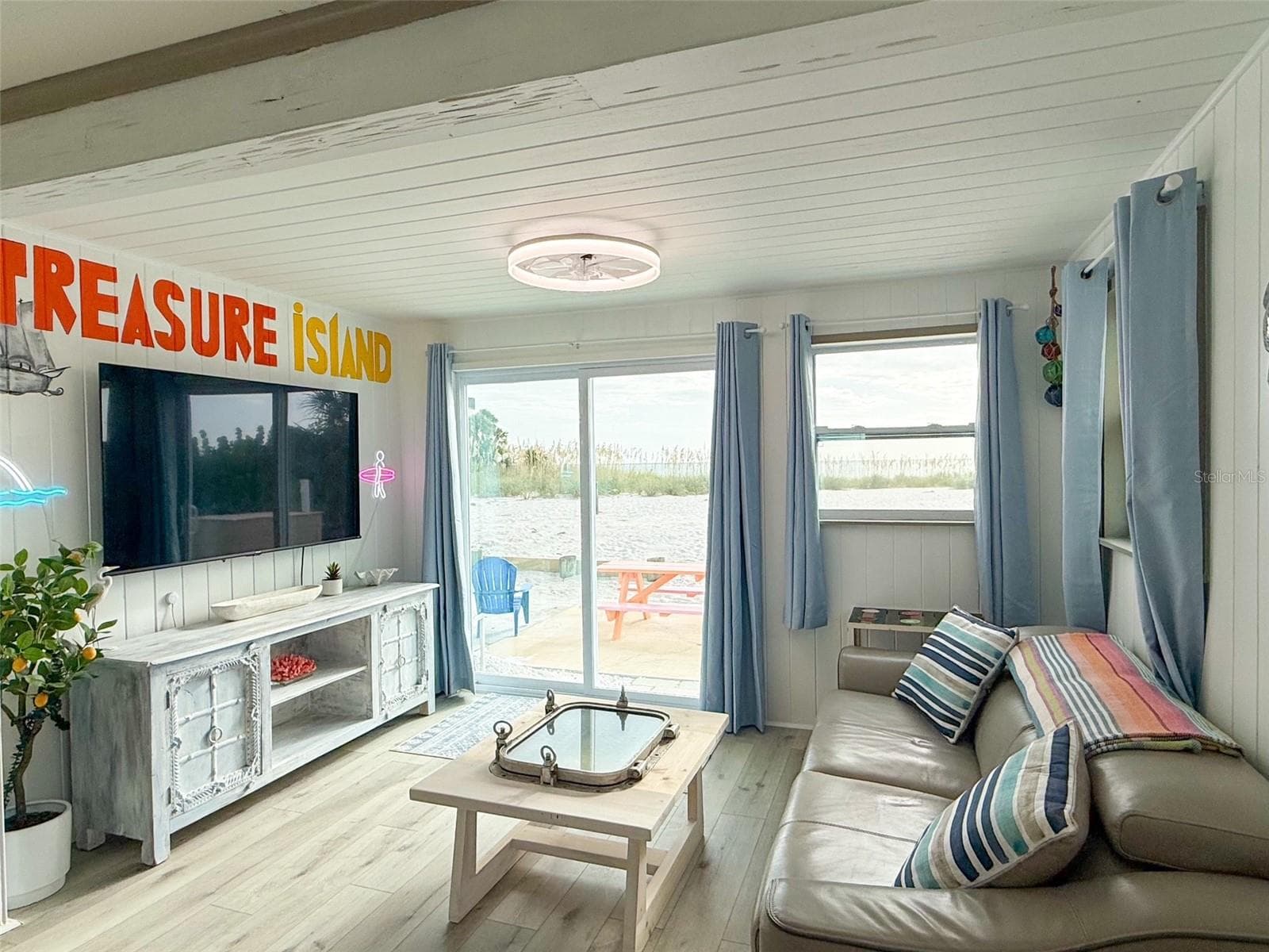 Duplex at 12609 SUNSHINE LN, TREASURE ISLAND, photo 36 of 56