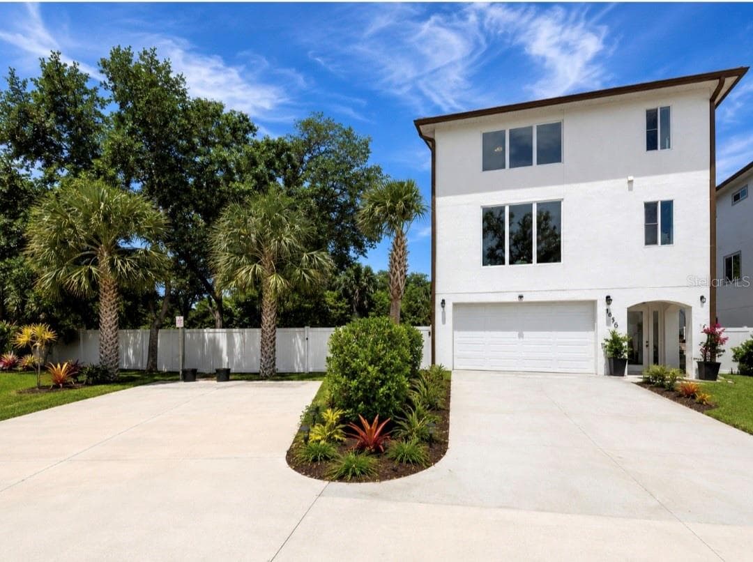 Single Family Residence at 1956 CEDAR DR, DUNEDIN, photo 5 of 95